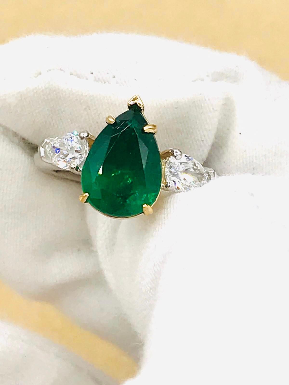 emerald green jewelry