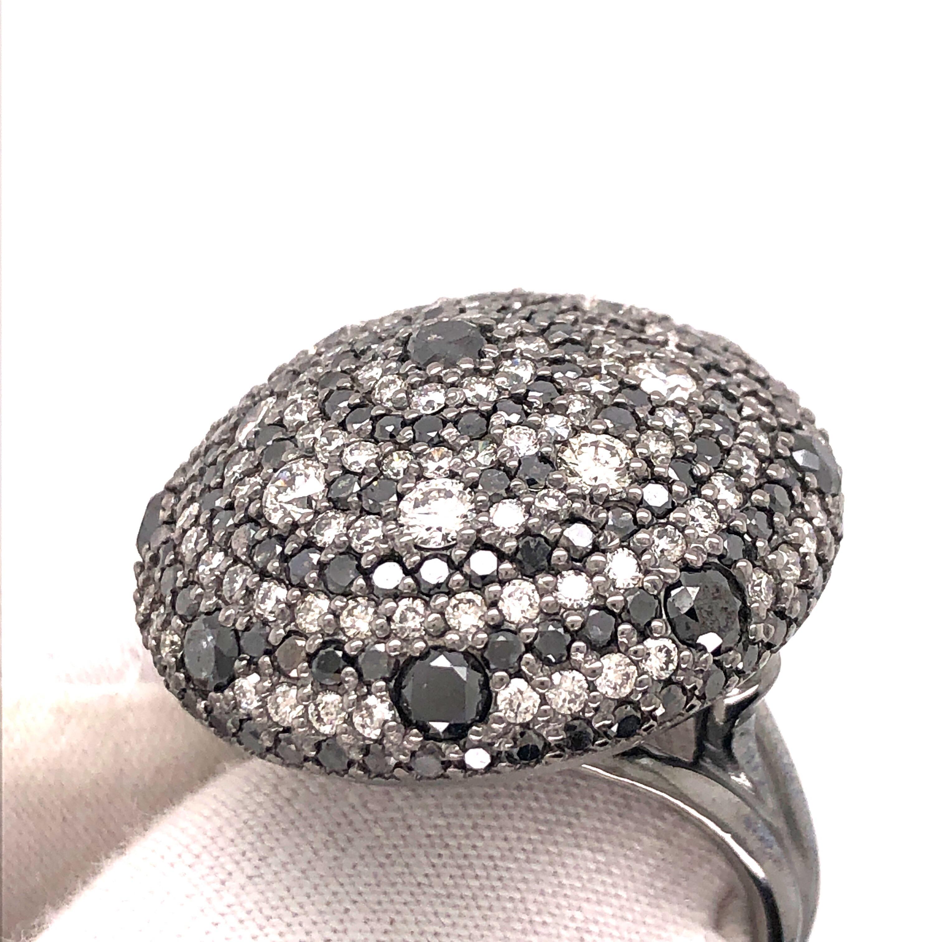 Contemporary Emilio Jewelry 3.77 Carat Black White Diamond Saturn Ring