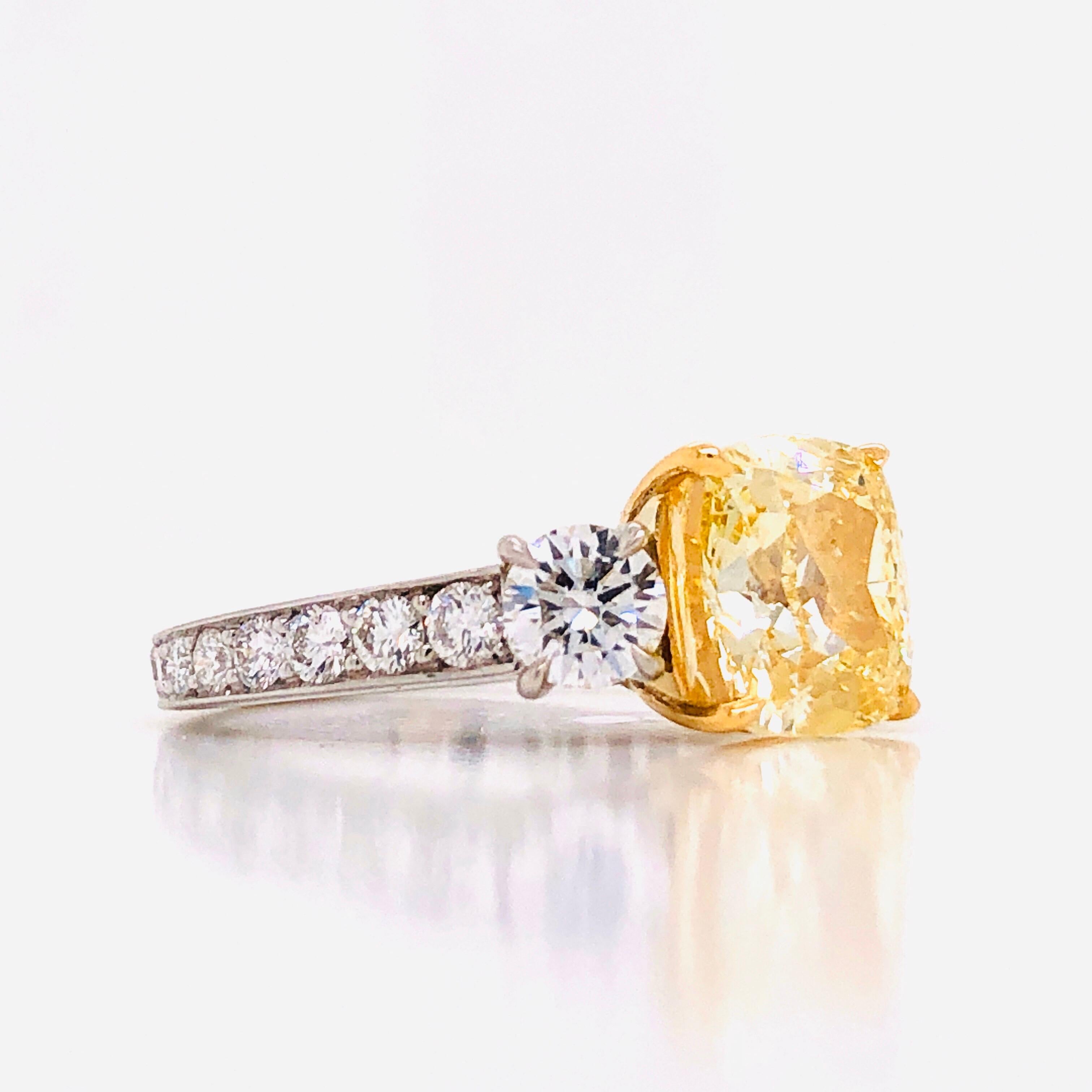 Emilio Jewelry 4.91 Carat GIA Certified Fancy Yellow Diamond Ring In New Condition In New York, NY