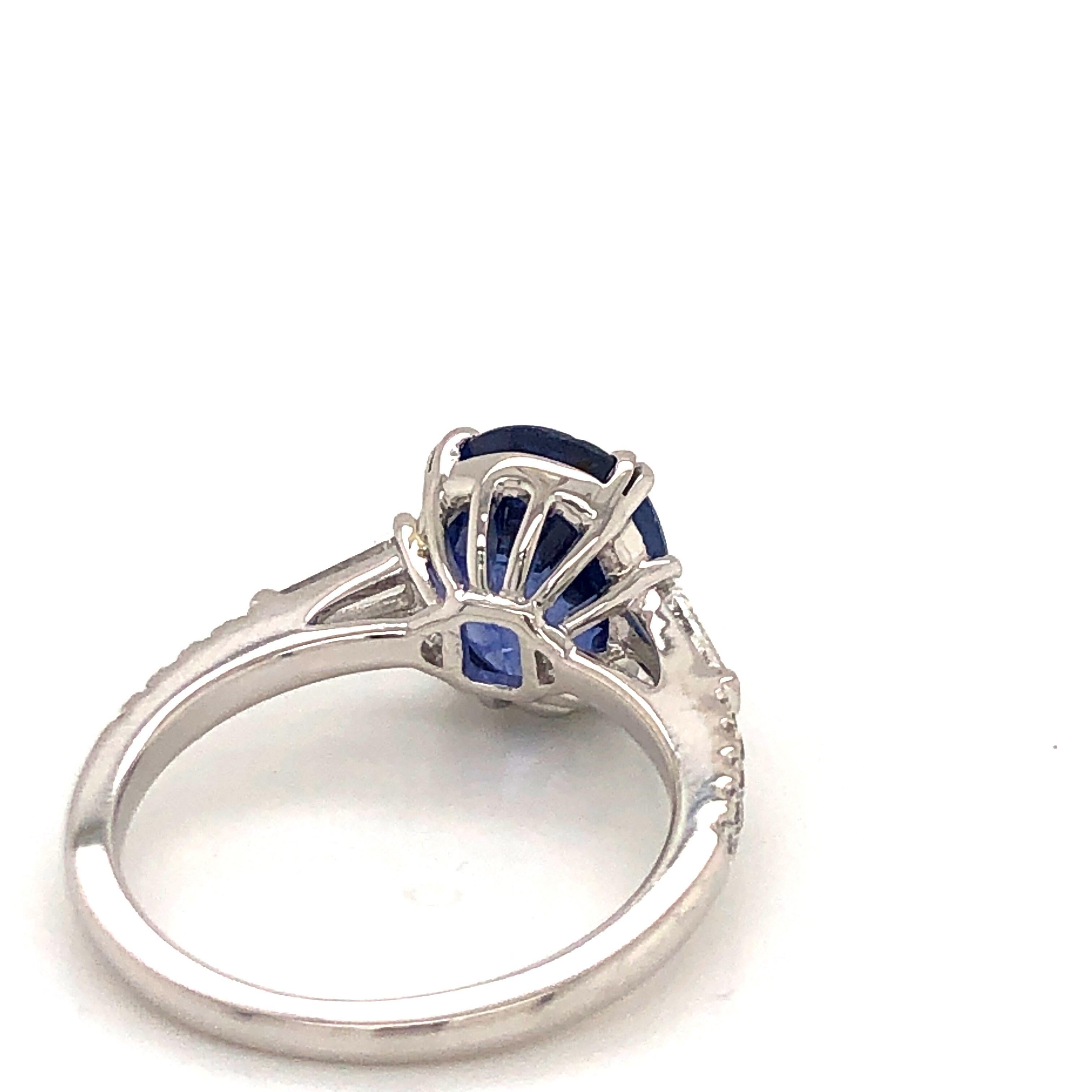Emilio Jewelry 5,07 Karat zertifizierter Ceylon Saphir Diamant-Ring im Zustand „Neu“ im Angebot in New York, NY