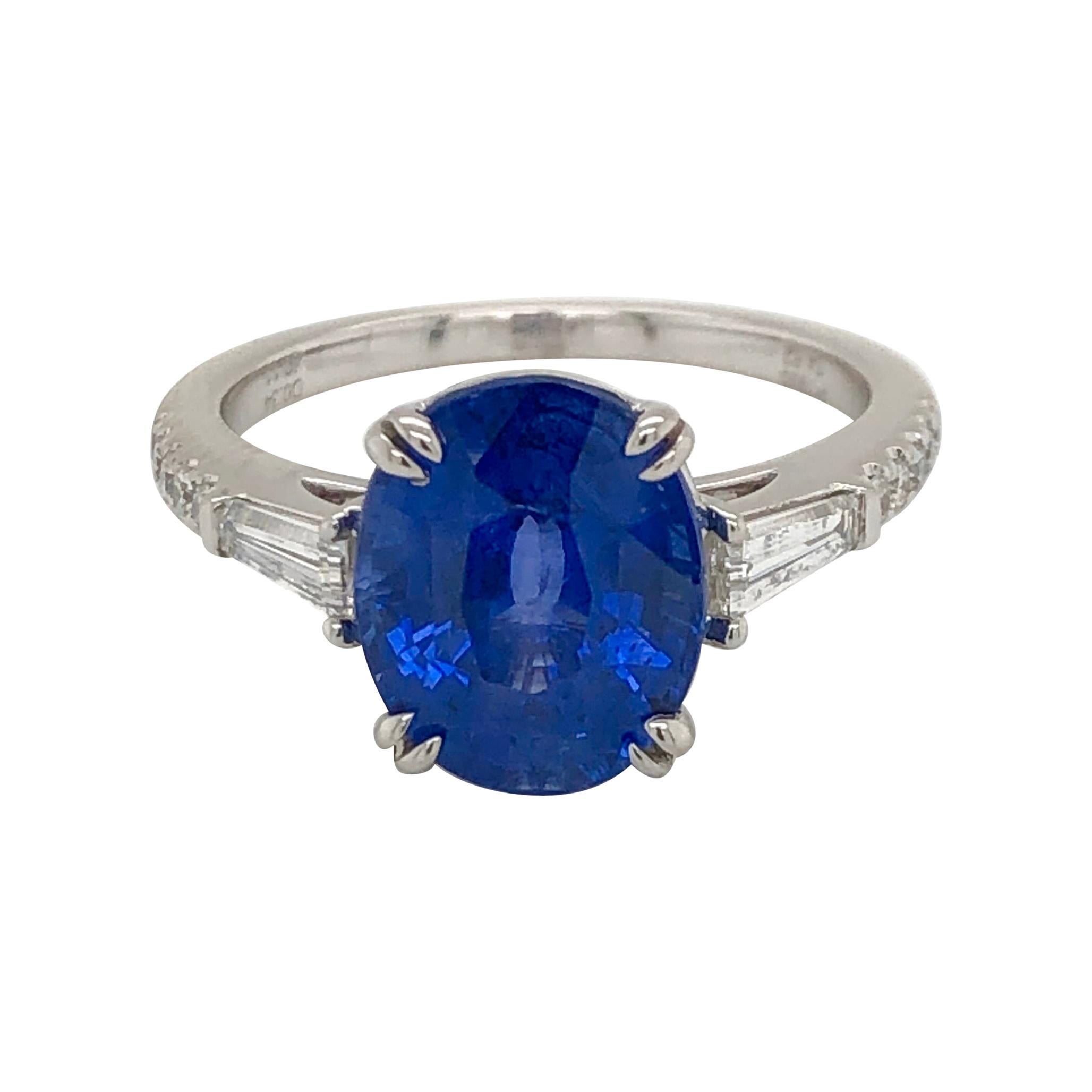 Emilio Jewelry 5.07 Carat Certified Ceylon Sapphire Diamond Ring For Sale