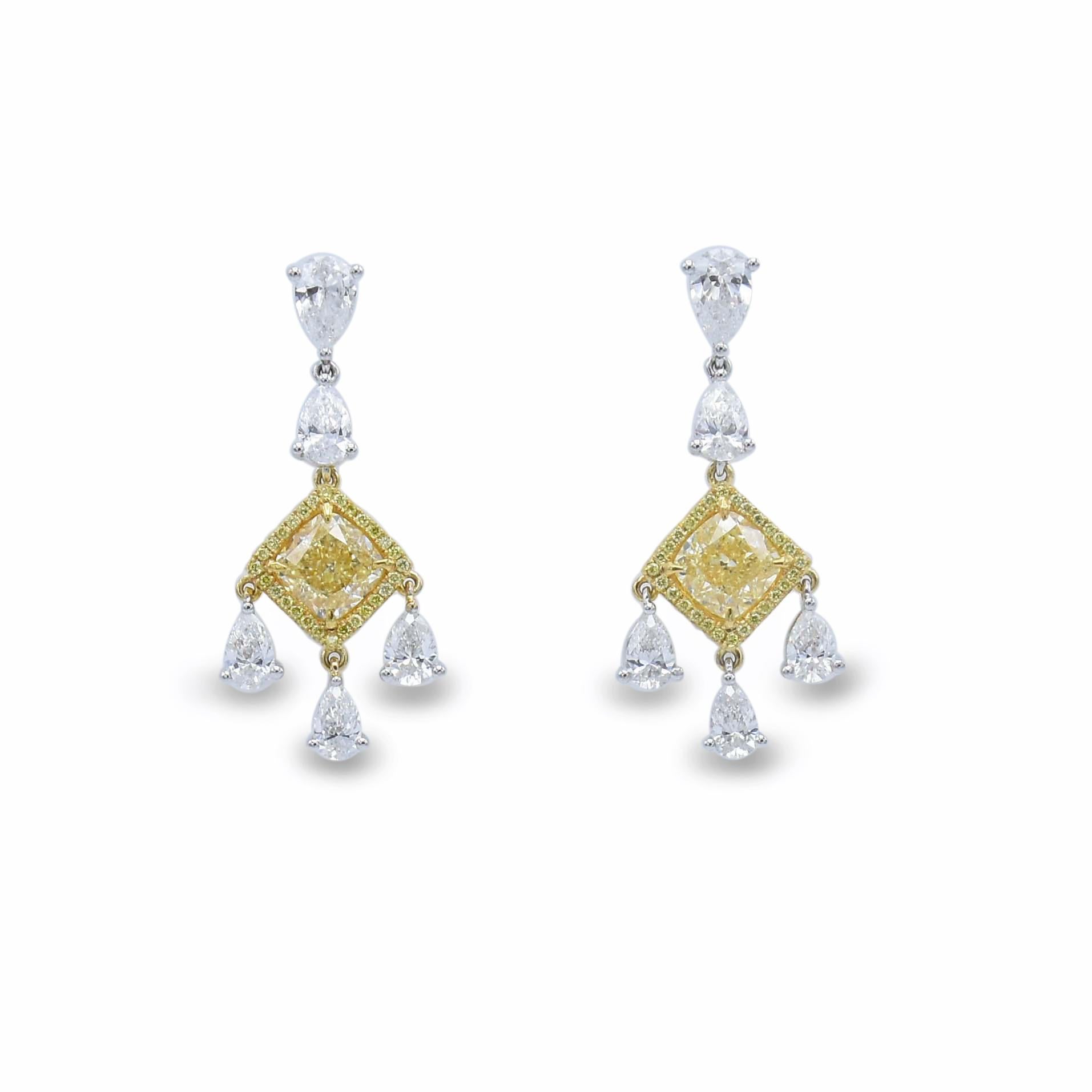 Emilio Jewelry 5,08 Karat GIA-zertifizierte hellgelbe Ohrringe (Kissenschliff) im Angebot