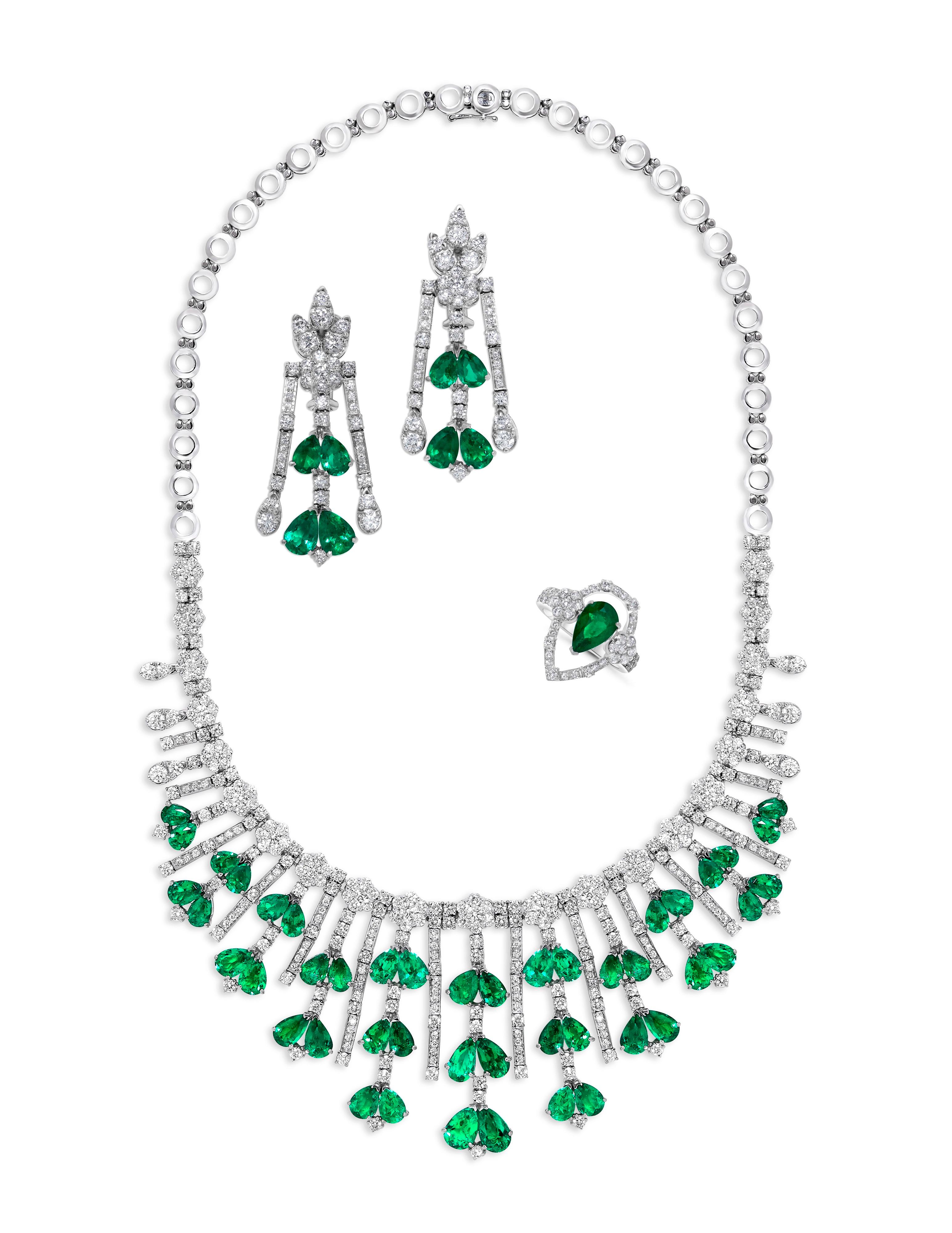 Emerald Cut Emilio Jewelry 52.00 Carat Colombian Muzo Vivid Green Emerald Suite For Sale