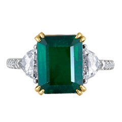 Emilio Jewelry 5.32 Carat Certified Intense Green Emerald Diamond Platinum Ring