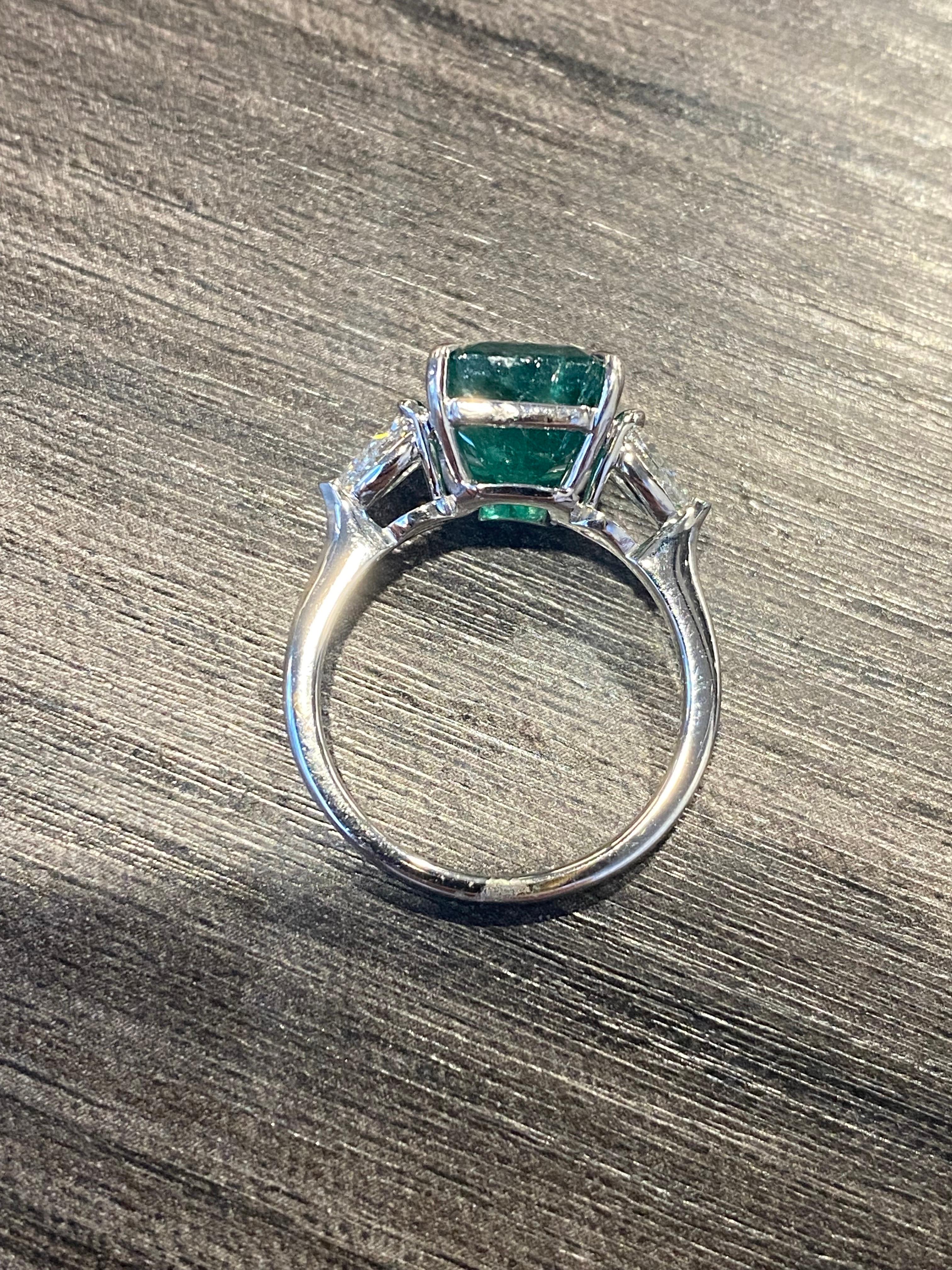 Emerald Cut Emilio Jewelry 5.32 Carat Emerald Ring For Sale