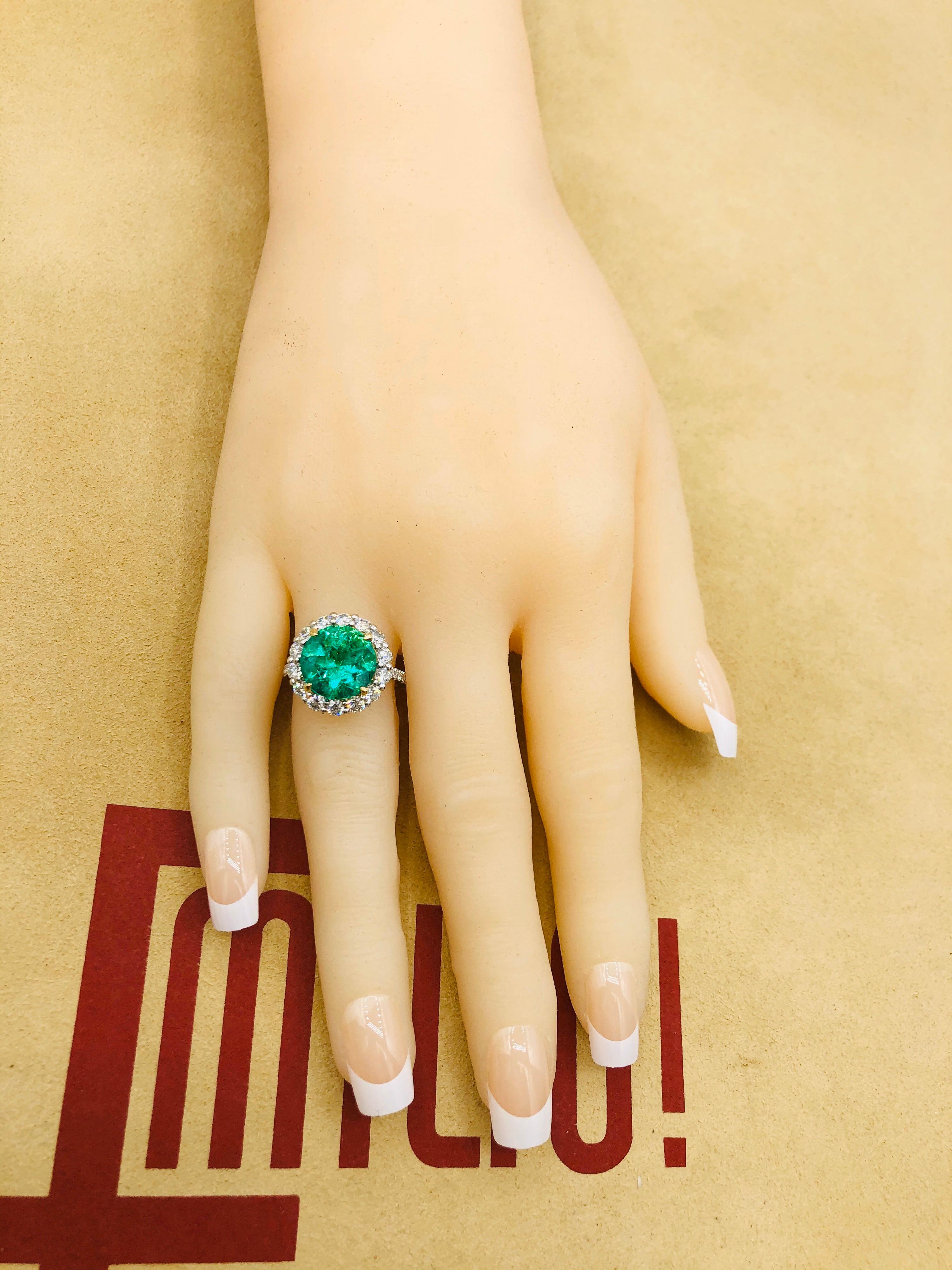 Emilio Jewelry 6.43 Carat Certified Colombian Emerald Diamond Ring 3