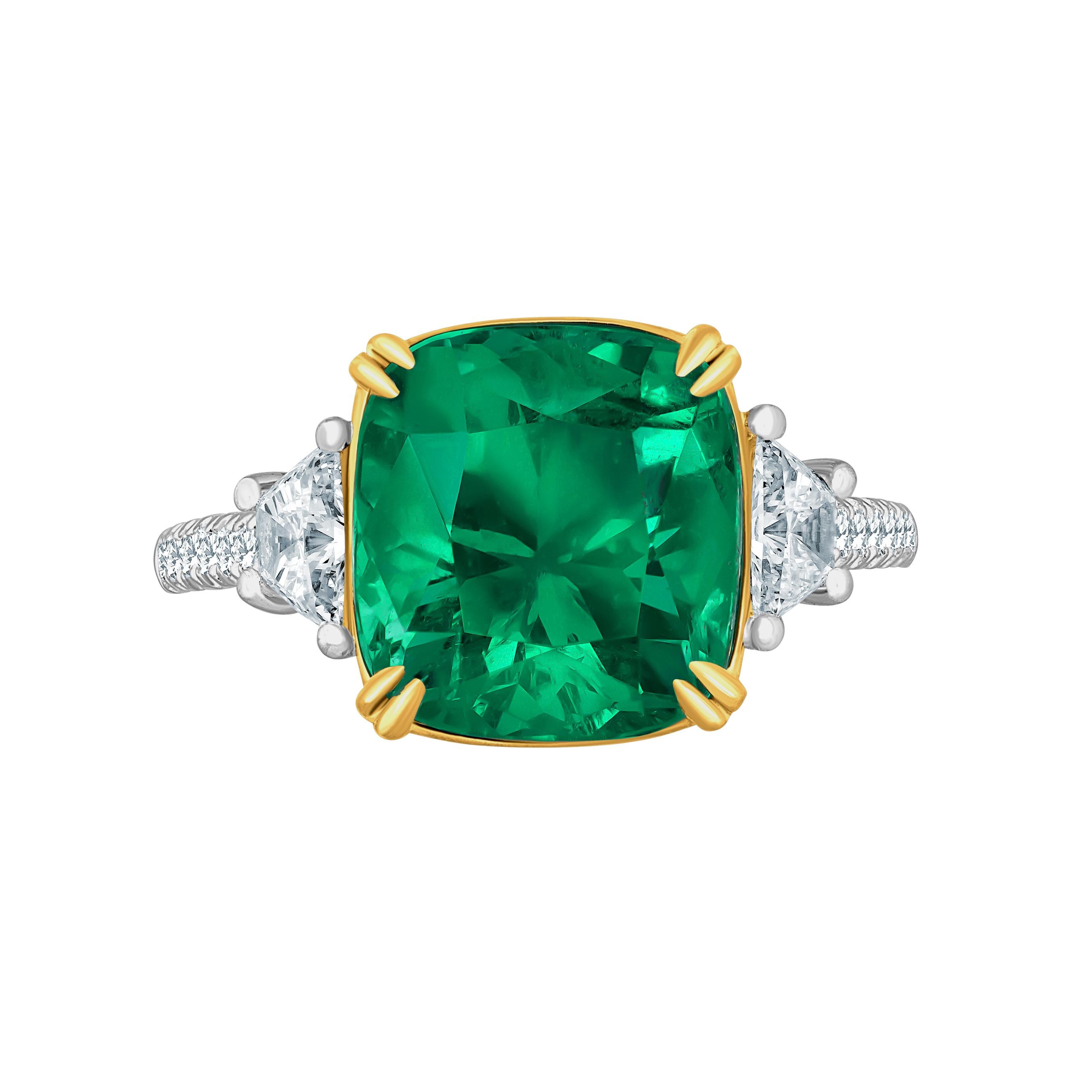 Emilio Jewelry 6.68 Carat Colombian Emerald Diamond Ring