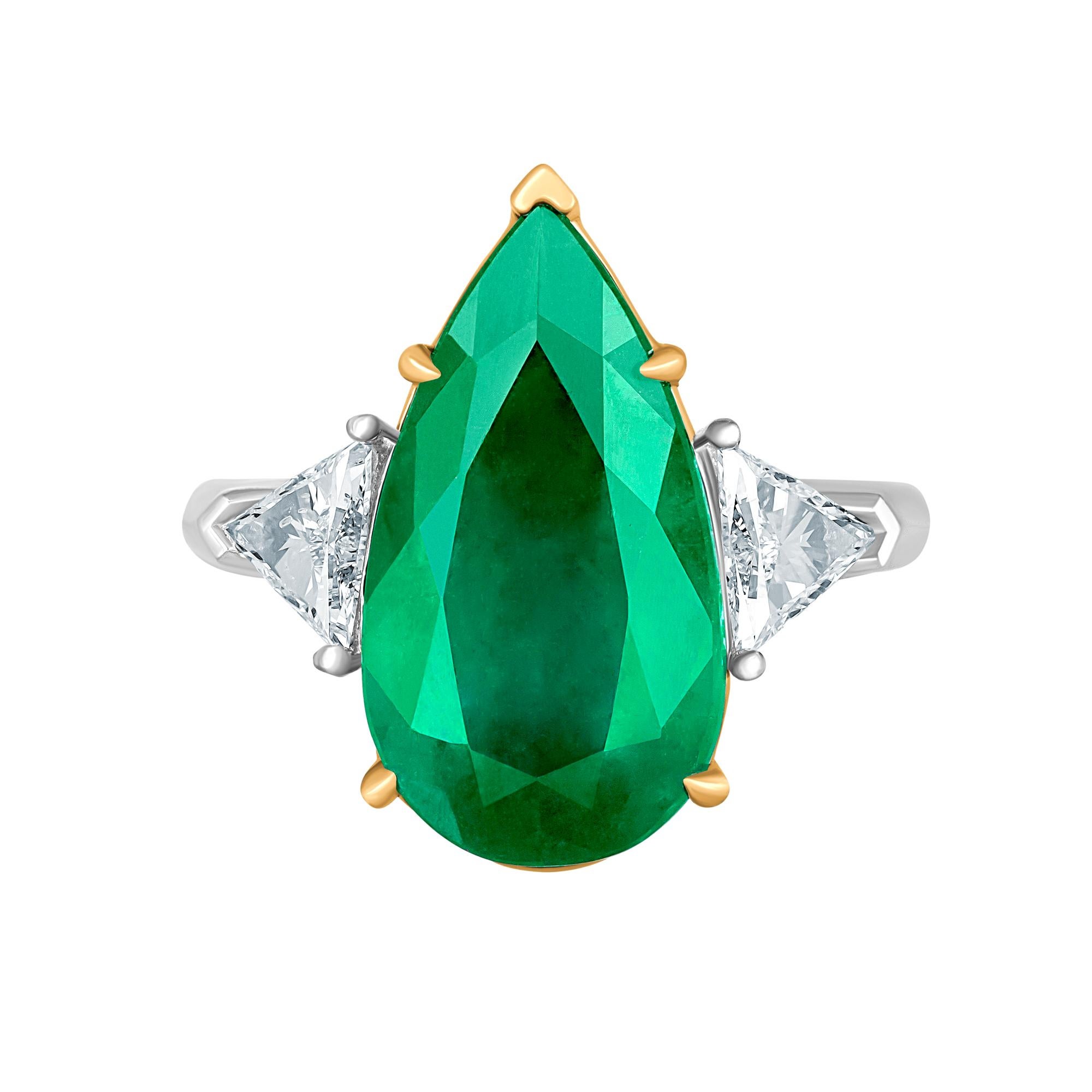 Emilio Jewelry 6.98 Carat Colombian Emerald Diamond Ring For Sale