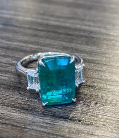 Emilio Jewelry 7.93 Carat Emerald Diamond Ring