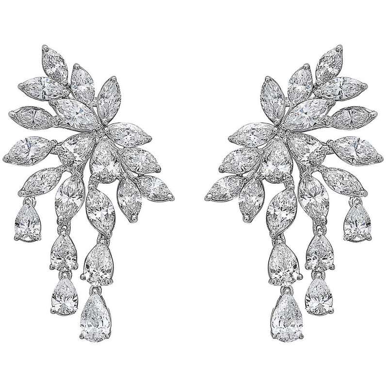 1.50 Carat Classic Diamond Cluster Earrings For Sale at 1stDibs