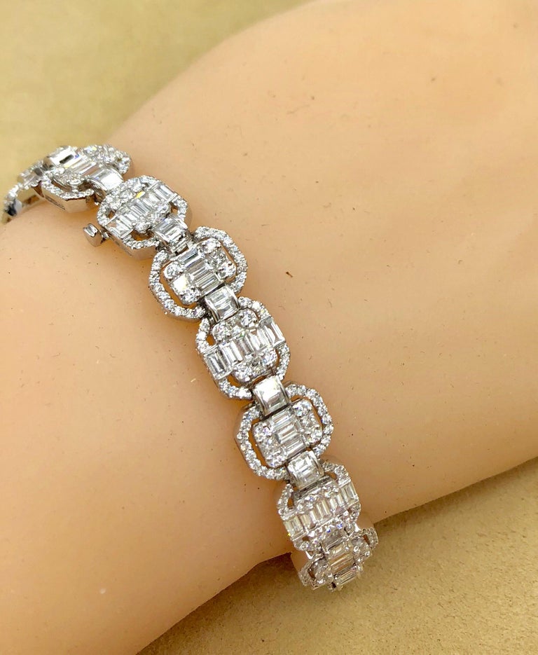 Emilio Jewelry 9.49 Carat Diamond Bracelet For Sale at 1stDibs