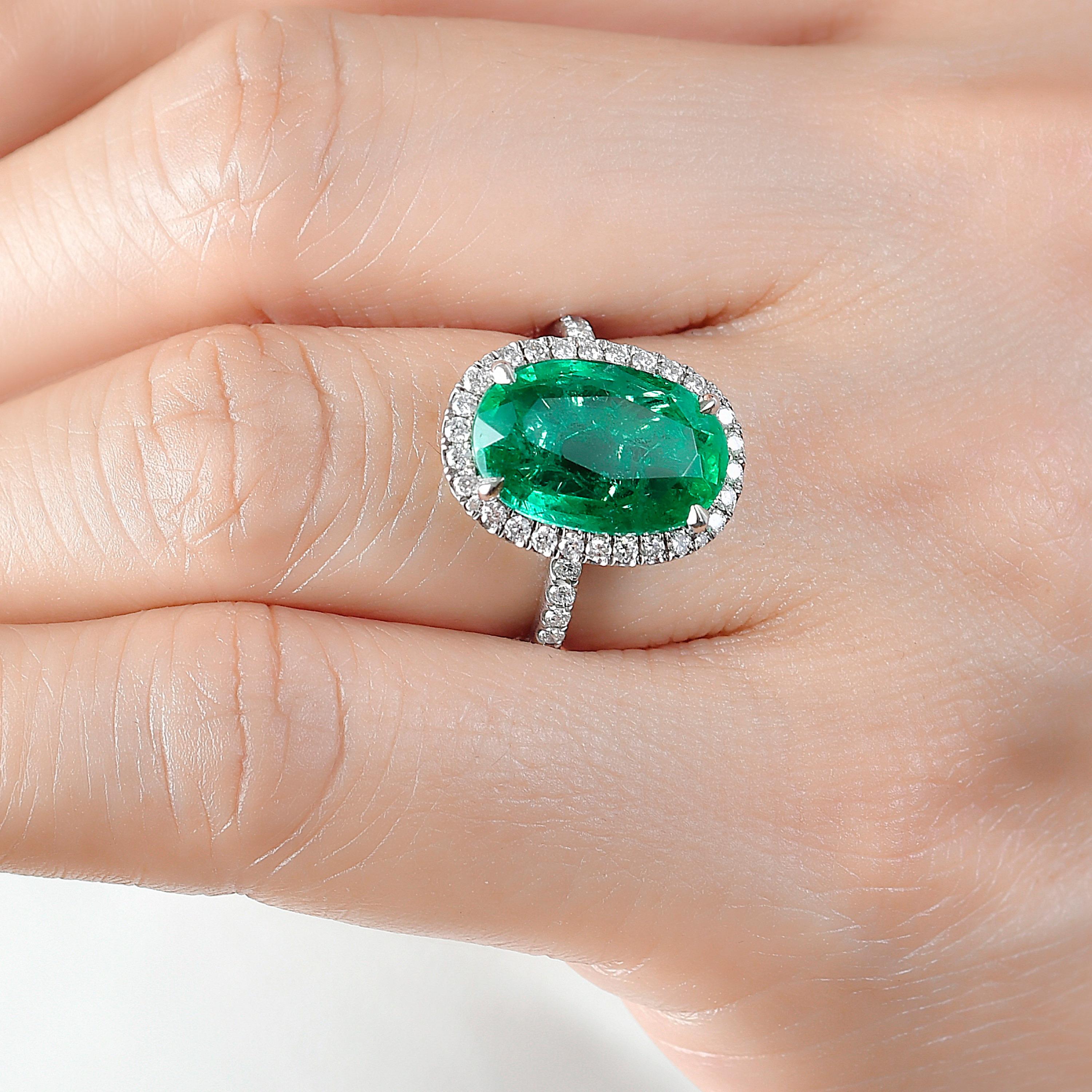 Cushion Cut Emilio Jewelry AGL Certified 6.92 Carat Vivid Green Emerald Ring For Sale