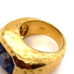 Emilio Jewelry AGL Certified 7.20 Carat Sapphire Ring Set in 22 Karat Gold