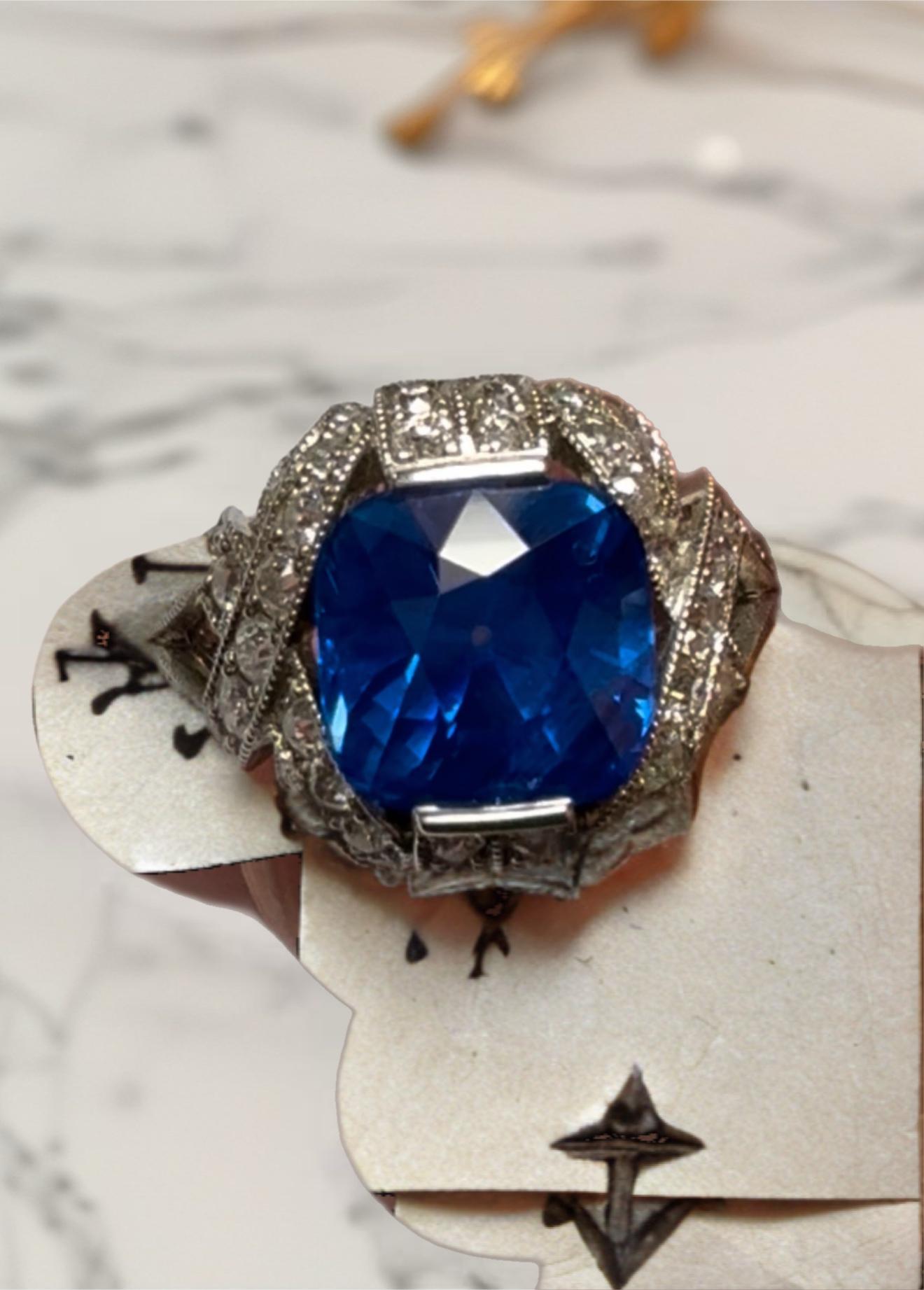 Emilio Schmuck AGL zertifizierter Kaschmir Saphir Ring (Antiker Kissenschliff) im Angebot