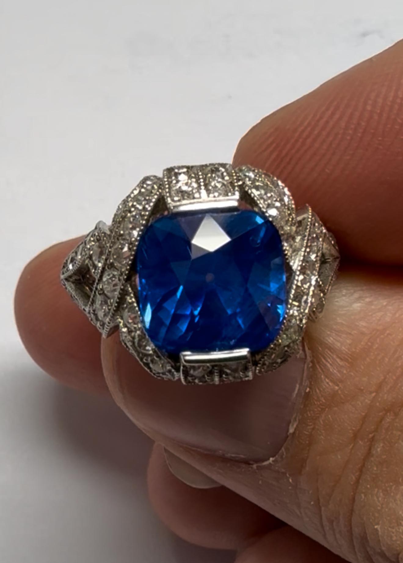 Emilio Schmuck AGL zertifizierter Kaschmir Saphir Ring im Zustand „Hervorragend“ im Angebot in New York, NY