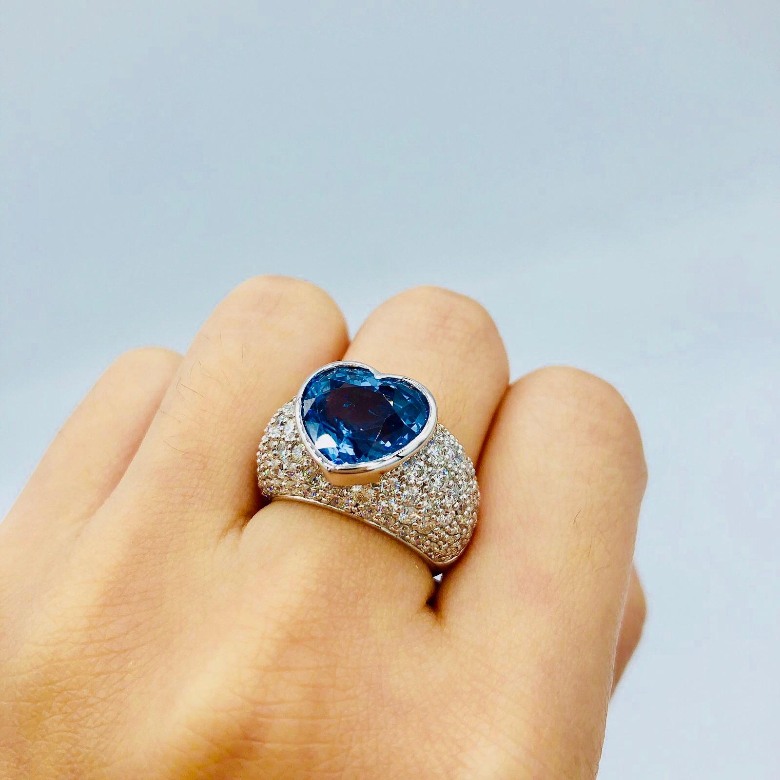 Emilio Jewelry Approx 10.20 Carat Certified Ceylon Sapphire Diamond Ring In New Condition In New York, NY