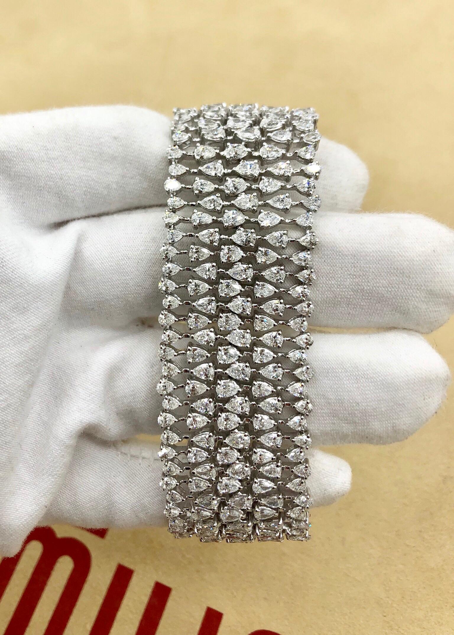 Emilio Jewelry Astonishing 21.23 Carat Diamond Bracelet 6
