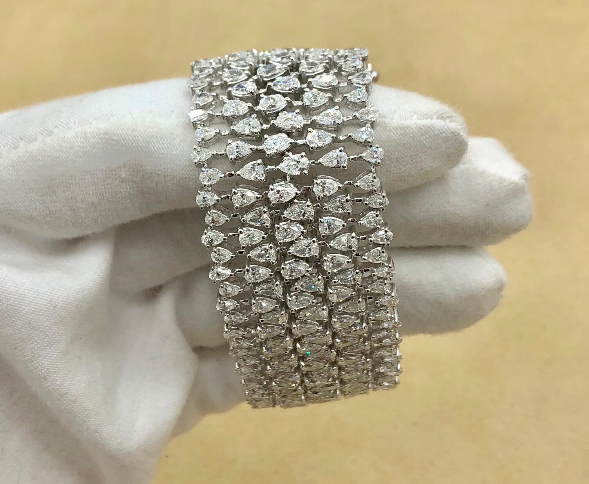 Emilio Jewelry Astonishing 21.23 Carat Diamond Bracelet 7