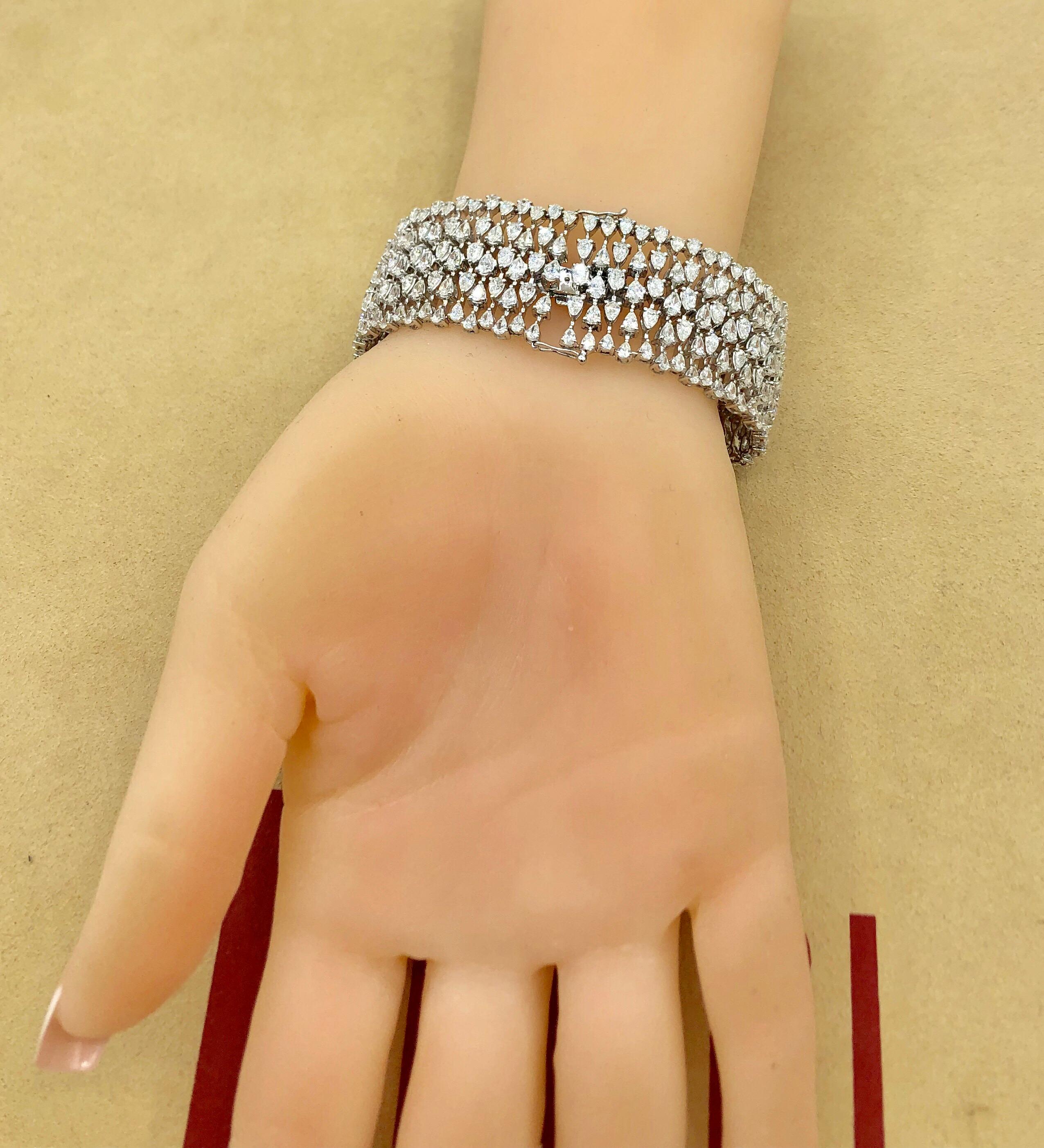 Emilio Jewelry Astonishing 21.23 Carat Diamond Bracelet 4