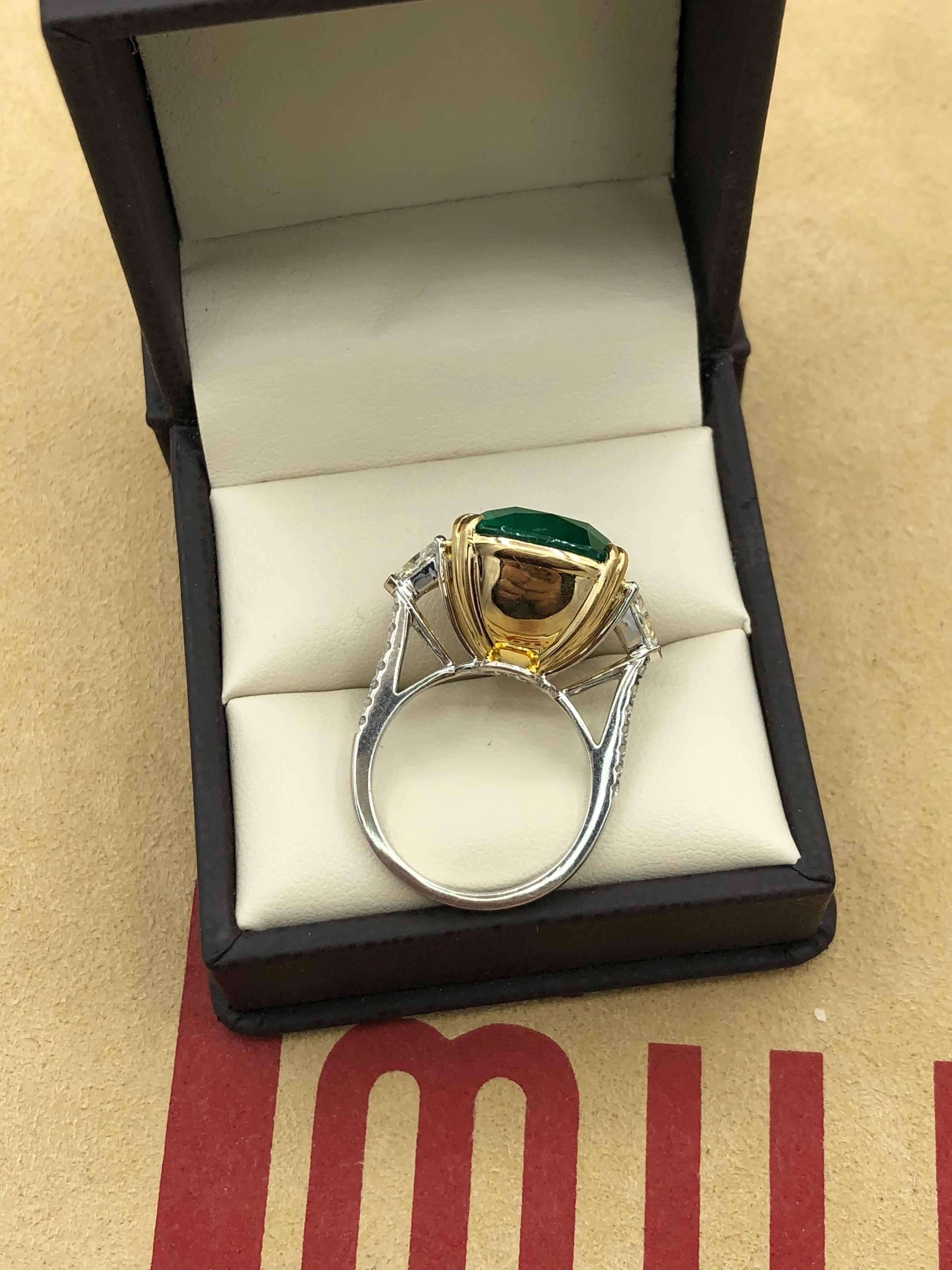 Emilio Jewelry Certified 15.96 Carat Colombian Vivid Green Emerald Diamond Ring 9