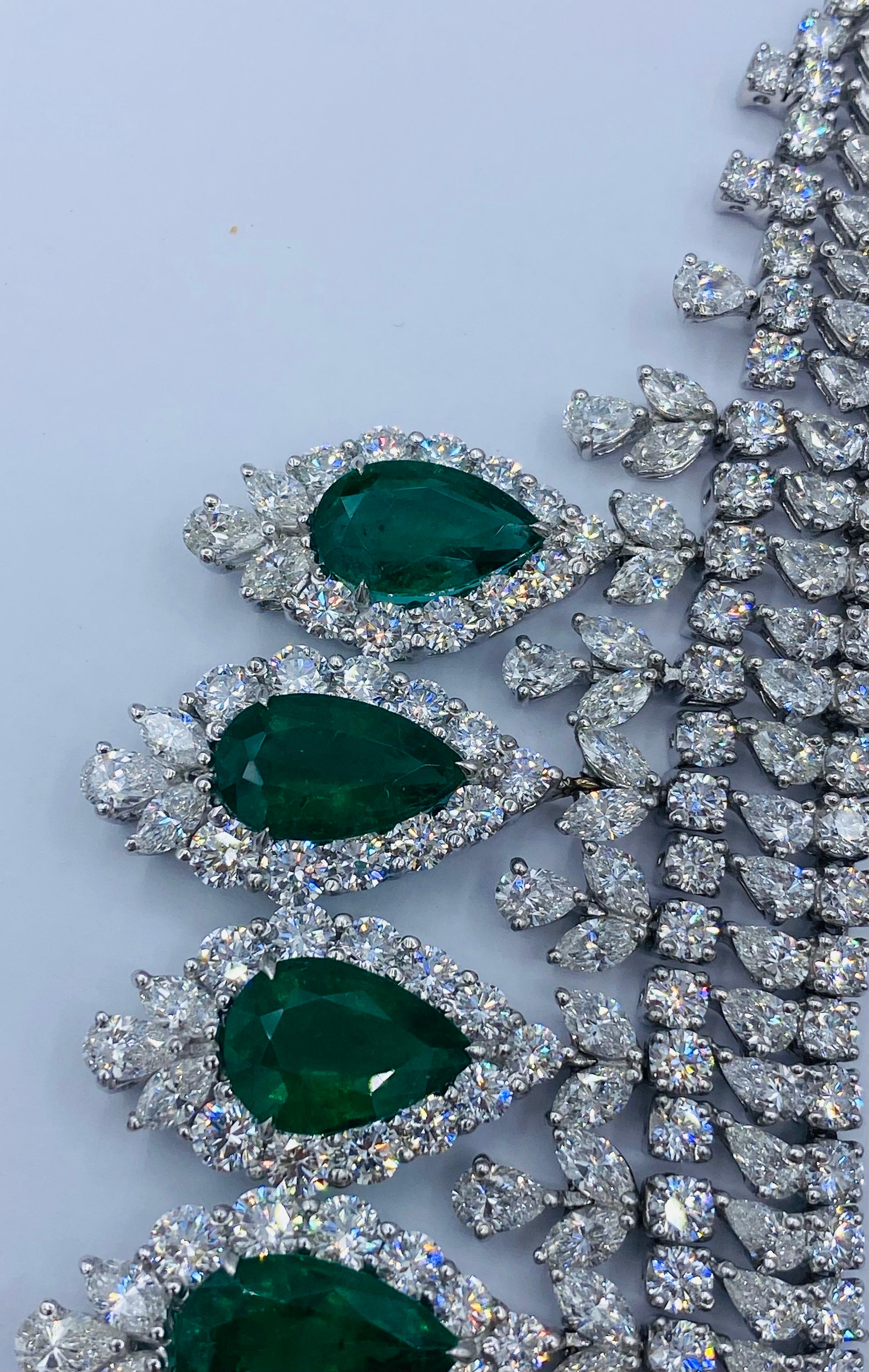 Pear Cut Emilio Jewelry Certified 168 Carat Royal Emerald Necklace And Earring Suite For Sale