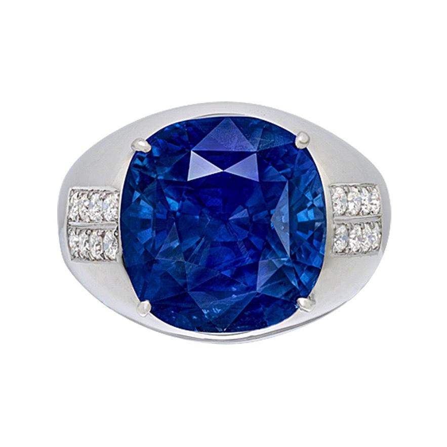 Emilio Jewelry Certified 20.00 Carat Ceylon Sapphire Ring For Sale