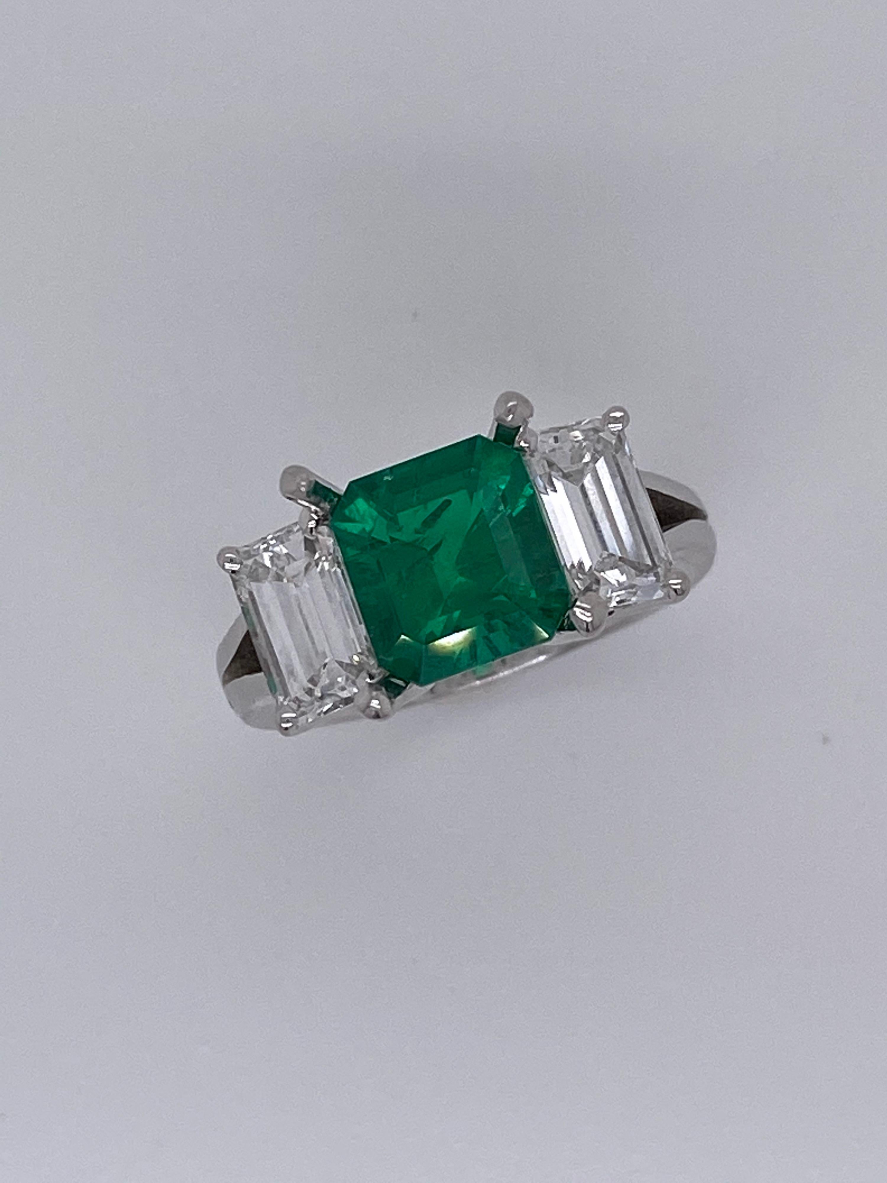 From the Emilio Jewelry Museum Vault, Showcasing a magnificent investment grade 2.28ct Gubelin certified no oil/untreated Colombian emerald. The color is Vivid Green which is the best saturation, it’s a super clean stone with excellent crystal. 
The