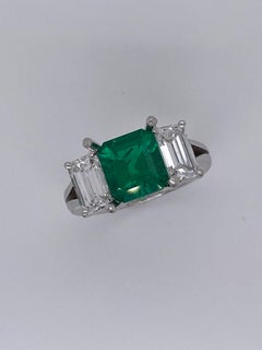 Emilio Jewelry Certified 2.28 Carat No Oil Untreated Colombian Emerald Ring