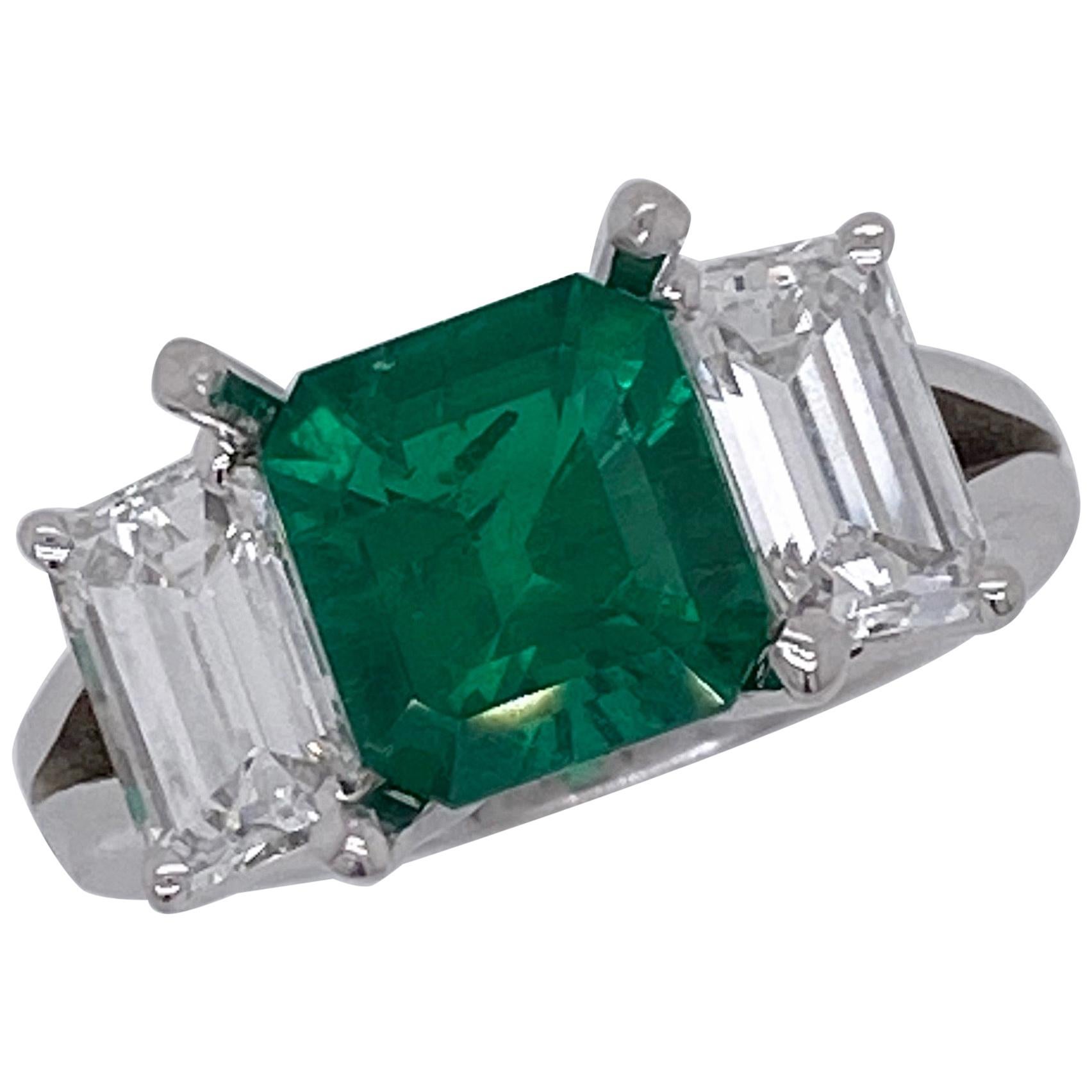 Emilio Jewelry Certified 2.28 Carat No Oil Untreated Colombian Emerald Ring For Sale