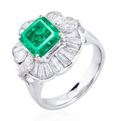 Emilio Jewelry Certified 2.35 Carat Vivid Green Muzo Colombian Emerald Ring