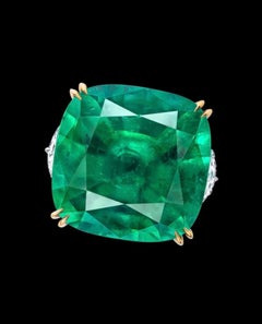 Emilio Jewelry Certified 27.00 Carat Untreated No Oil Emerald Ring