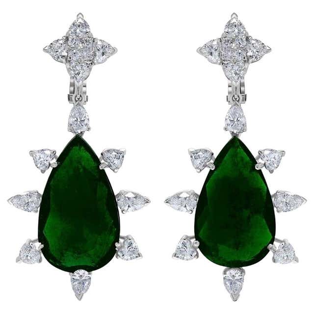 Chaumet Certified Colombian Emerald Diamond Earrings For Sale at ...