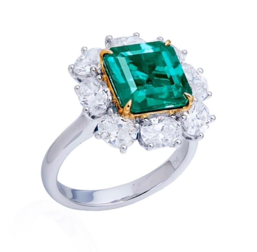 Taille émeraude Emilio Jewelry, bague en émeraude colombienne Muzo certifiée 3,65 carats, non traitée et sans huile en vente