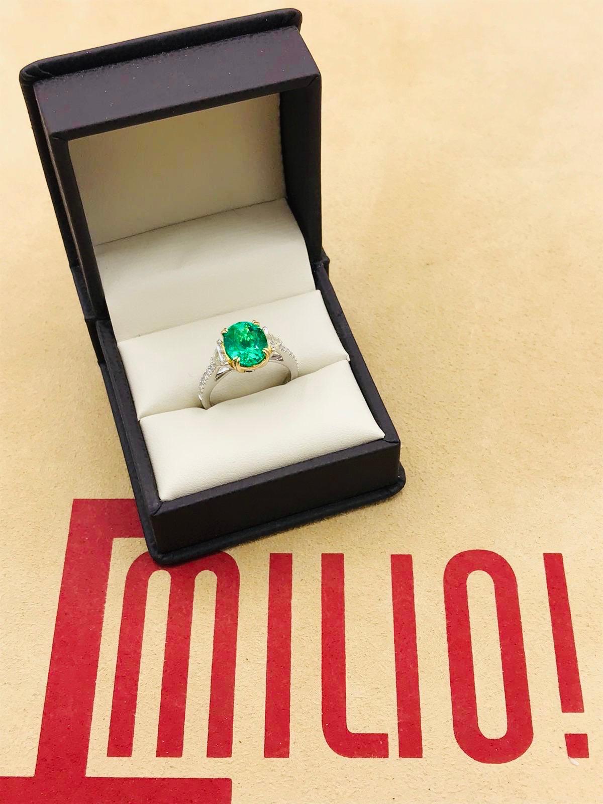 Emilio Jewelry Certified 3.82 Carat Colombian Emerald Diamond Ring 3