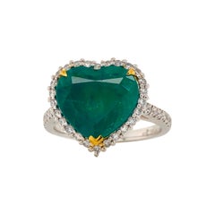 Emilio Jewelry Certified 3.83 Carat Vivid Green Emerald Heart Ring