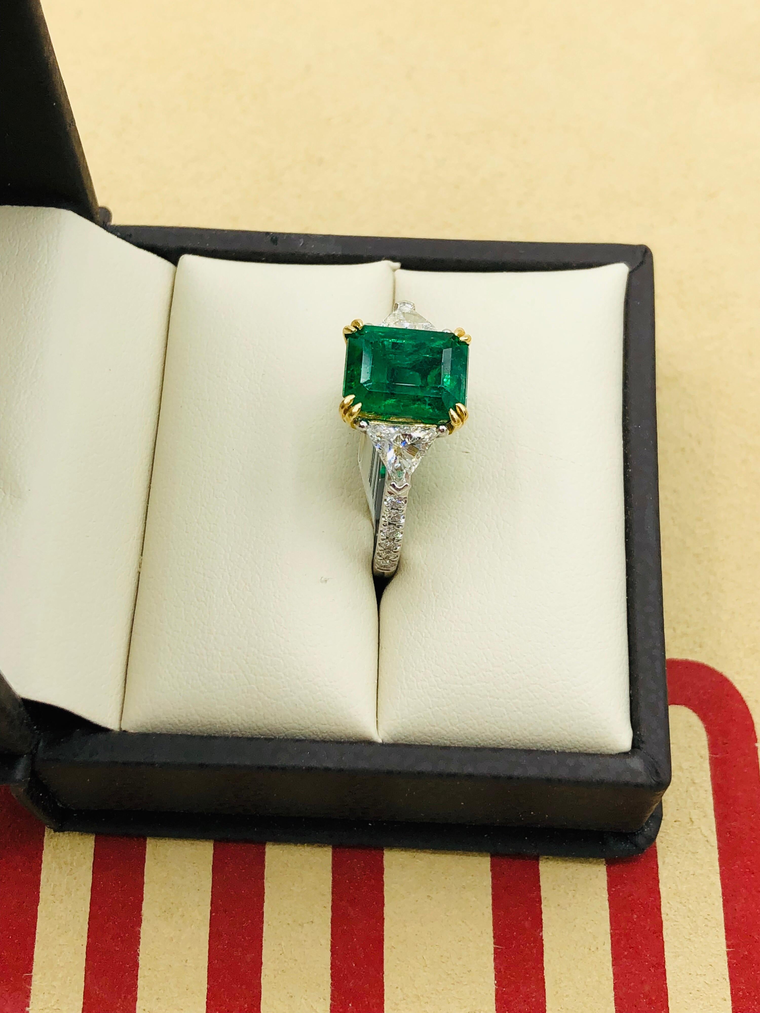 Emilio Jewelry GIA Certified 4.10 Carat Emerald Diamond Platinum Ring 2