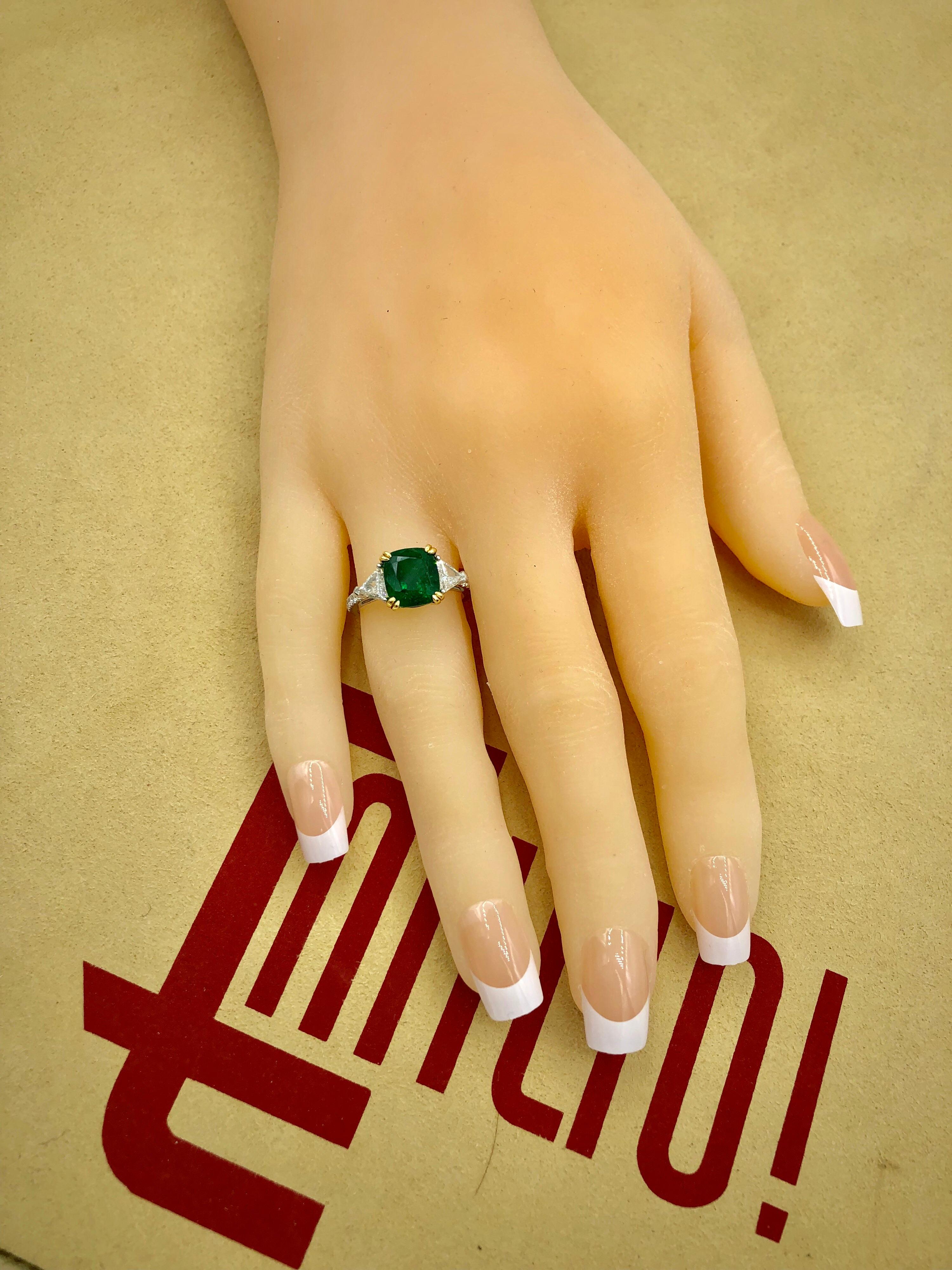 Emilio Jewelry Certified 4.24 Carat Emerald Platinum Diamond Ring 3