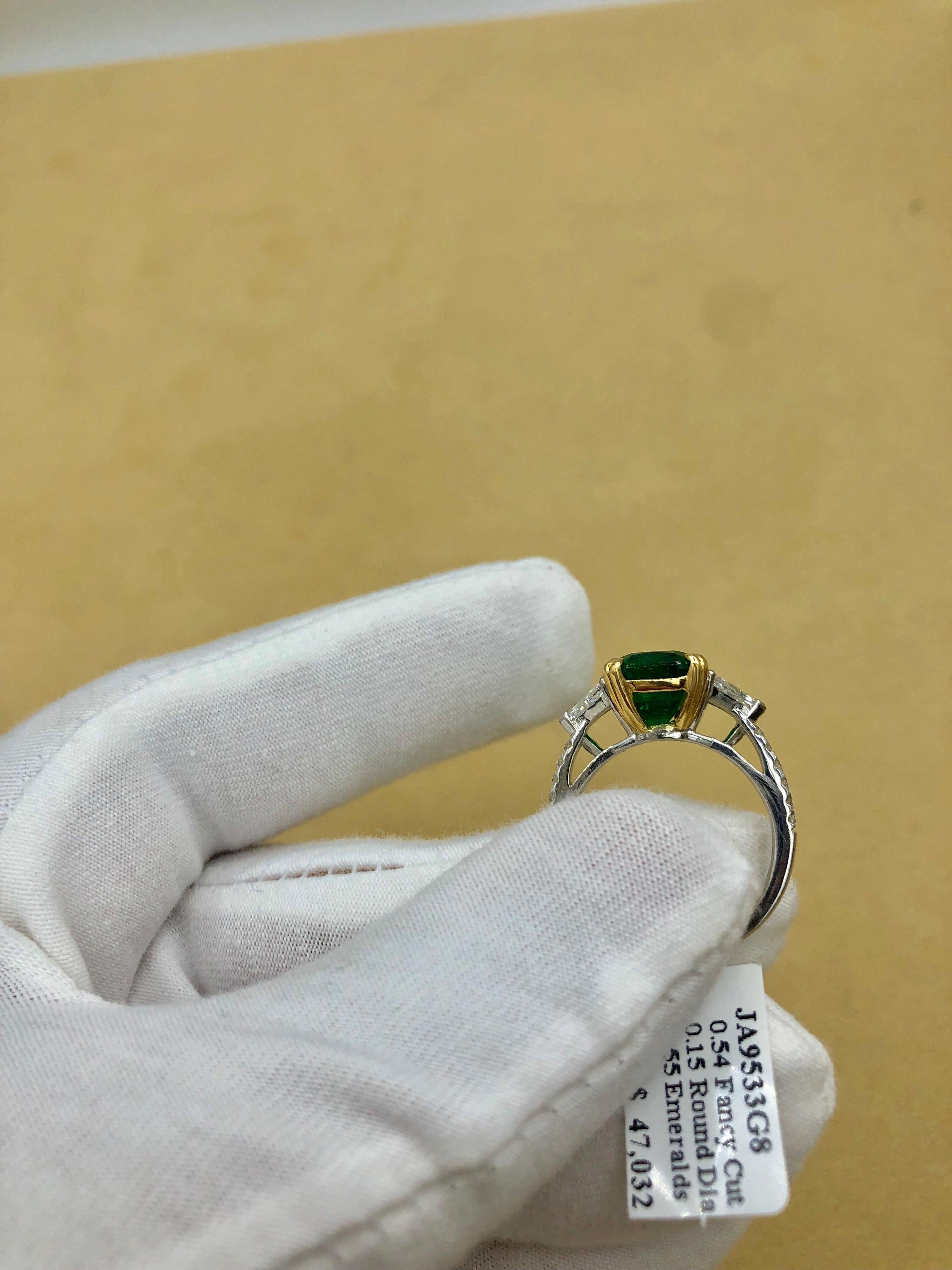 Emilio Jewelry Certified 4.24 Carat Emerald Platinum Diamond Ring 9