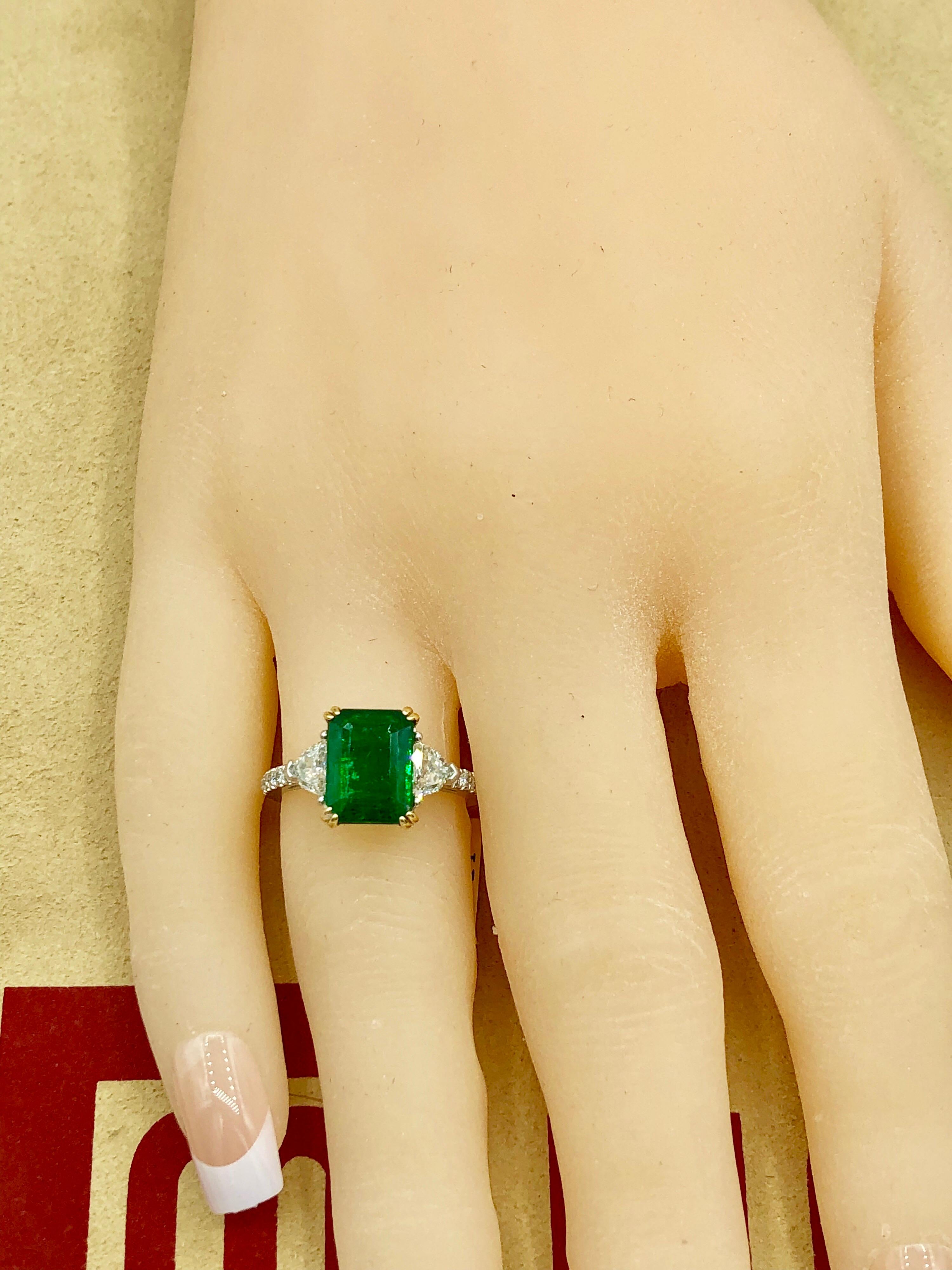Emilio Jewelry Certified 4.64 Carat Emerald Diamond Platinum Ring 5