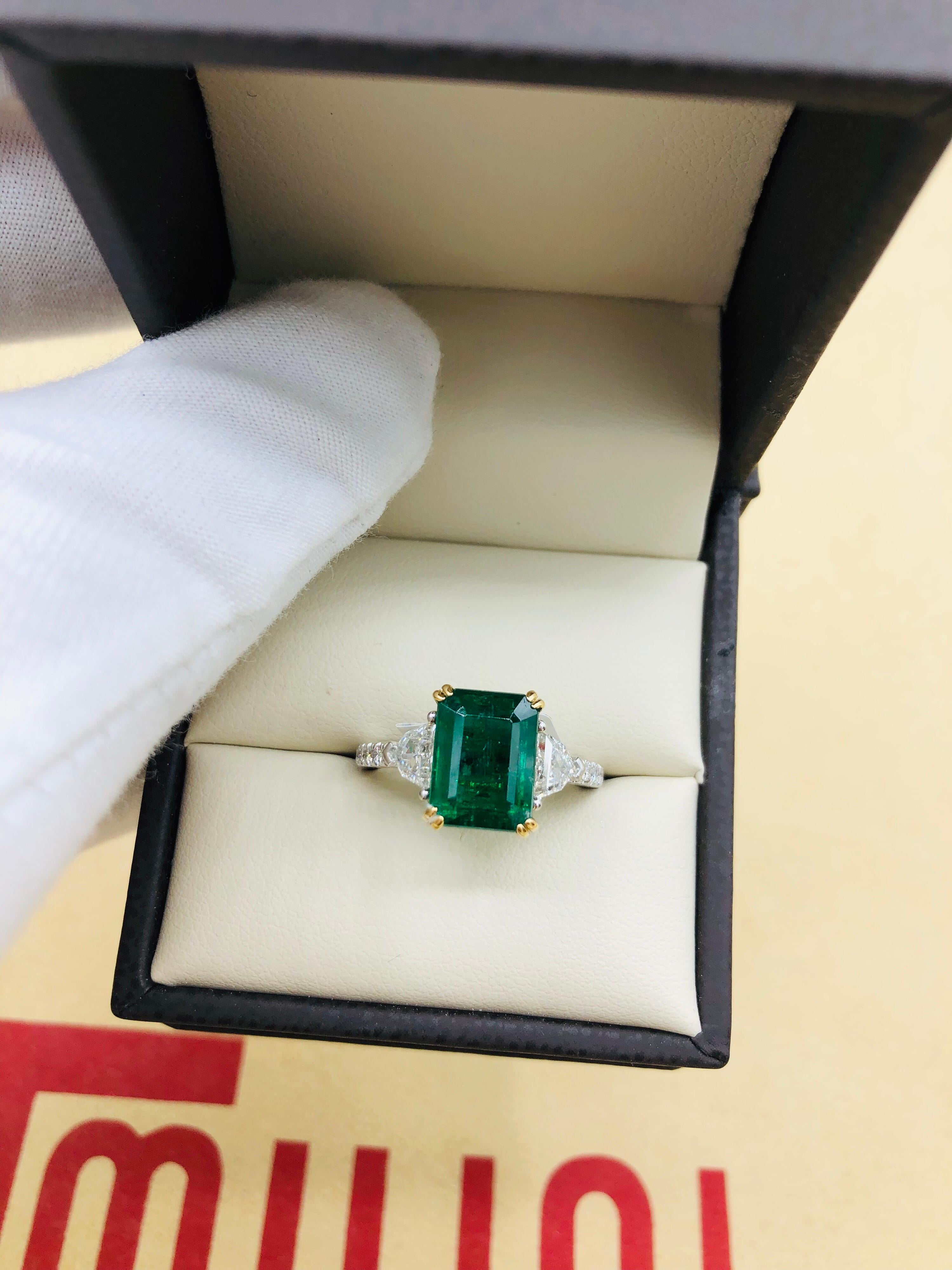 Emilio Jewelry Certified 4.64 Carat Emerald Diamond Platinum Ring 12