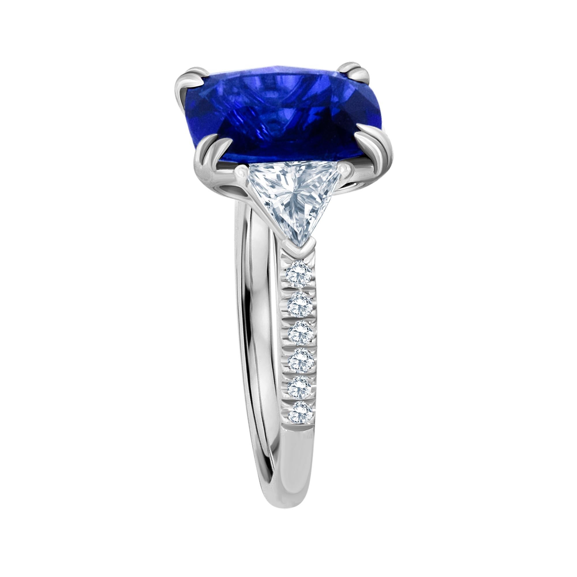 Women's Emilio Jewelry Certified 4.84 Carat Vivid Blue Ceylon Sapphire Diamond Ring