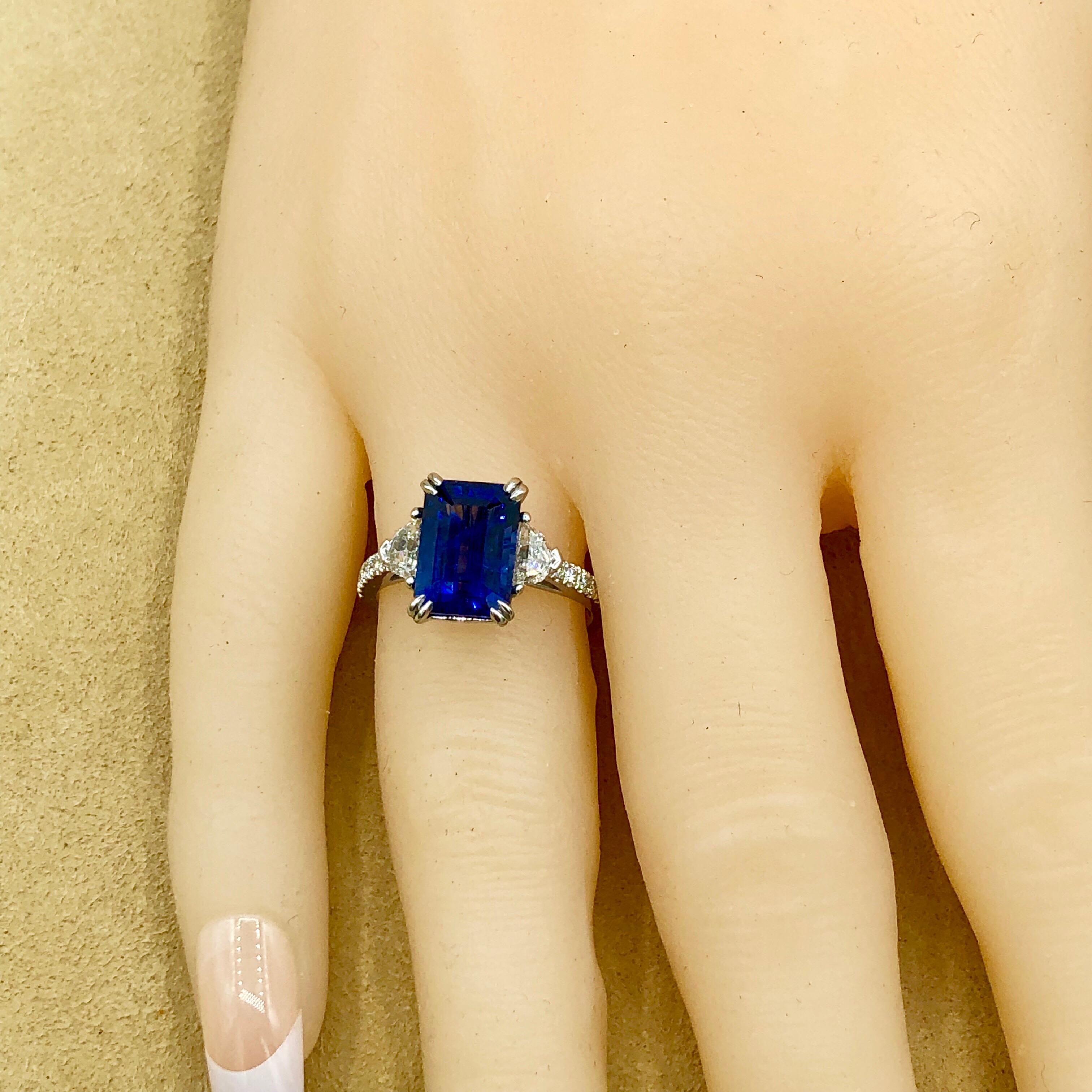 Emilio Jewelry Certified 5.02 Carat Sapphire Diamond Platinum Ring 10