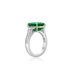 Emilio ! Bague certifiée 5.94 Carat Vivid Green Muzo Colombian Emerald
