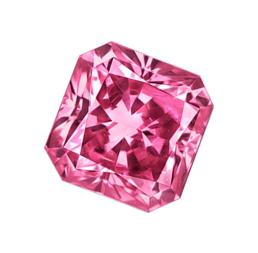 Emilio Jewelry zertifiziert 0,60 Karat Argyle Rosa (Radiantschliff) im Angebot