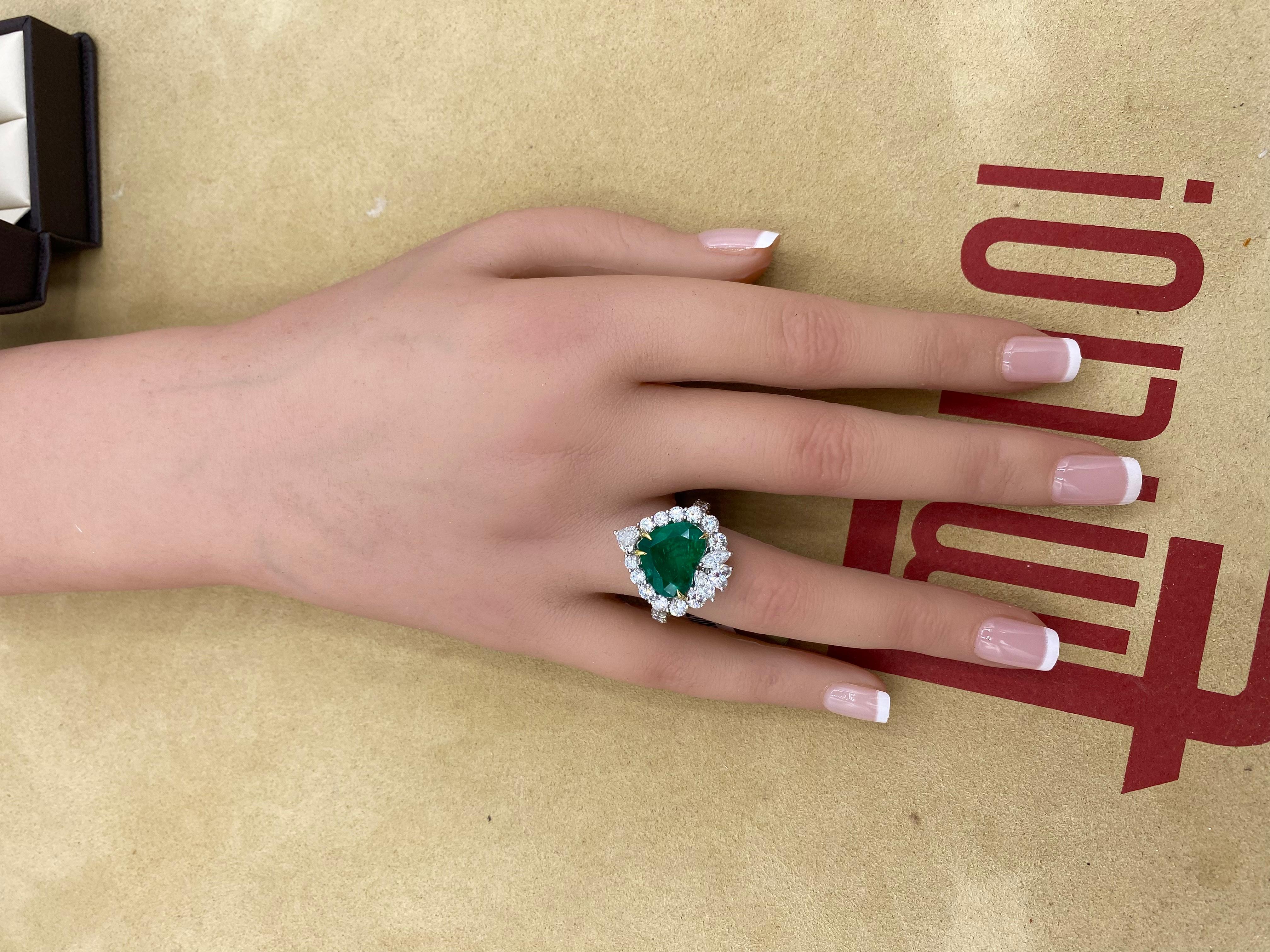 Emilio Jewelry Certified 6.00 Carat Colombian Muzo Vivid Green Diamond Ring For Sale 5