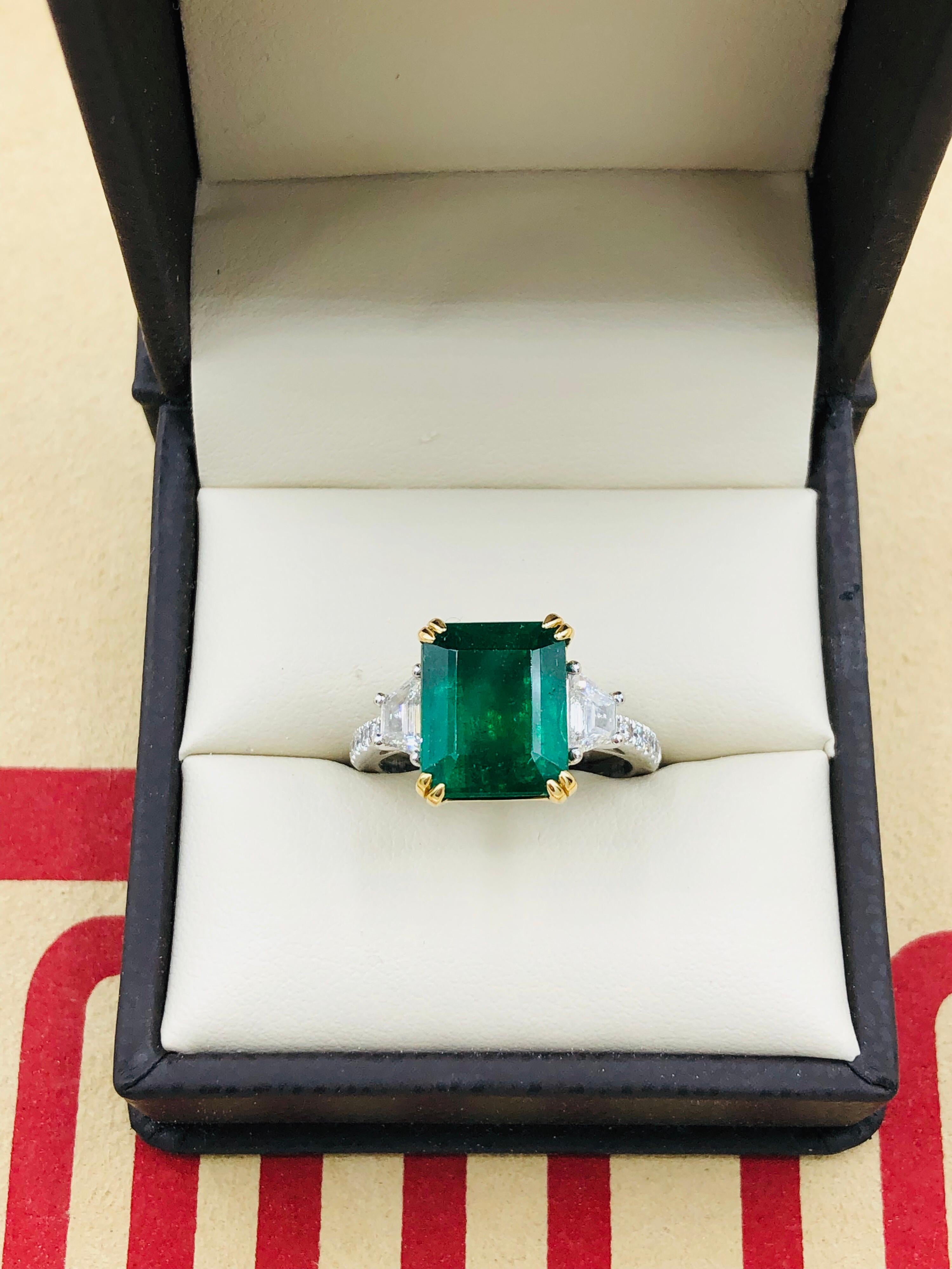 Women's Emilio Jewelry Certified 6.05 Carat Genuine Emerald Diamond Platinum Ring