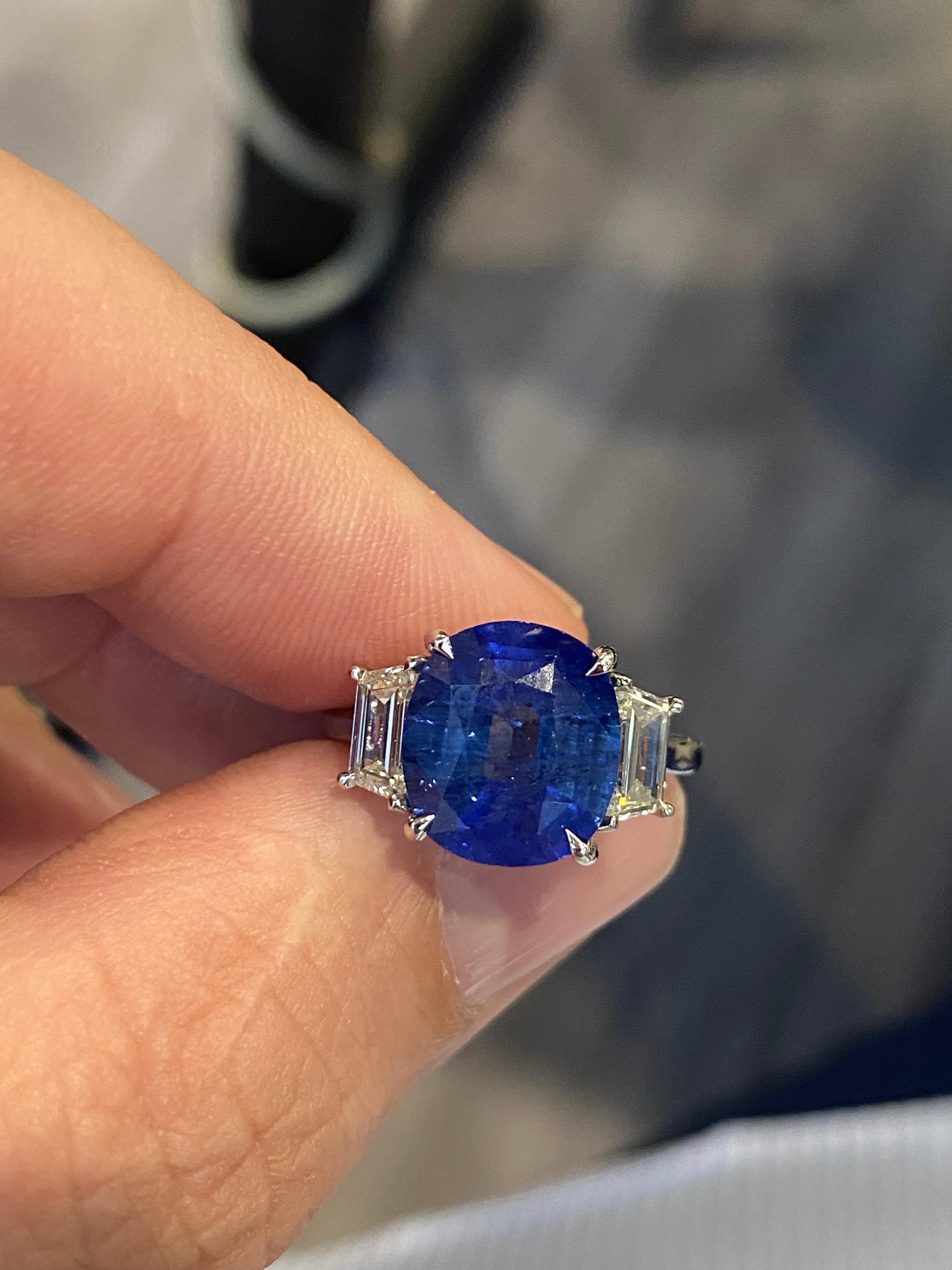 Emilio Jewelry Certified 6.39 Carat Sapphire Ring For Sale 1