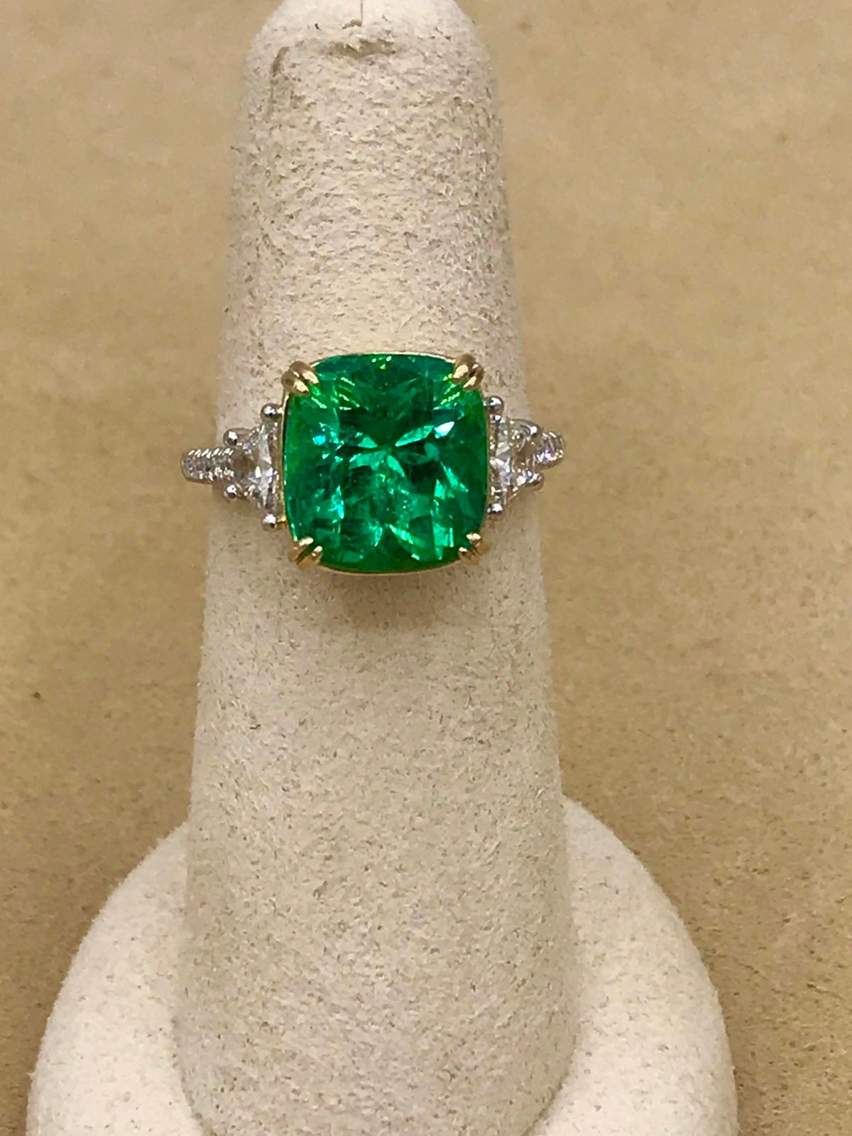 Emilio Jewelry Certified 6.68 Carat Colombian Emerald Diamond Ring 7