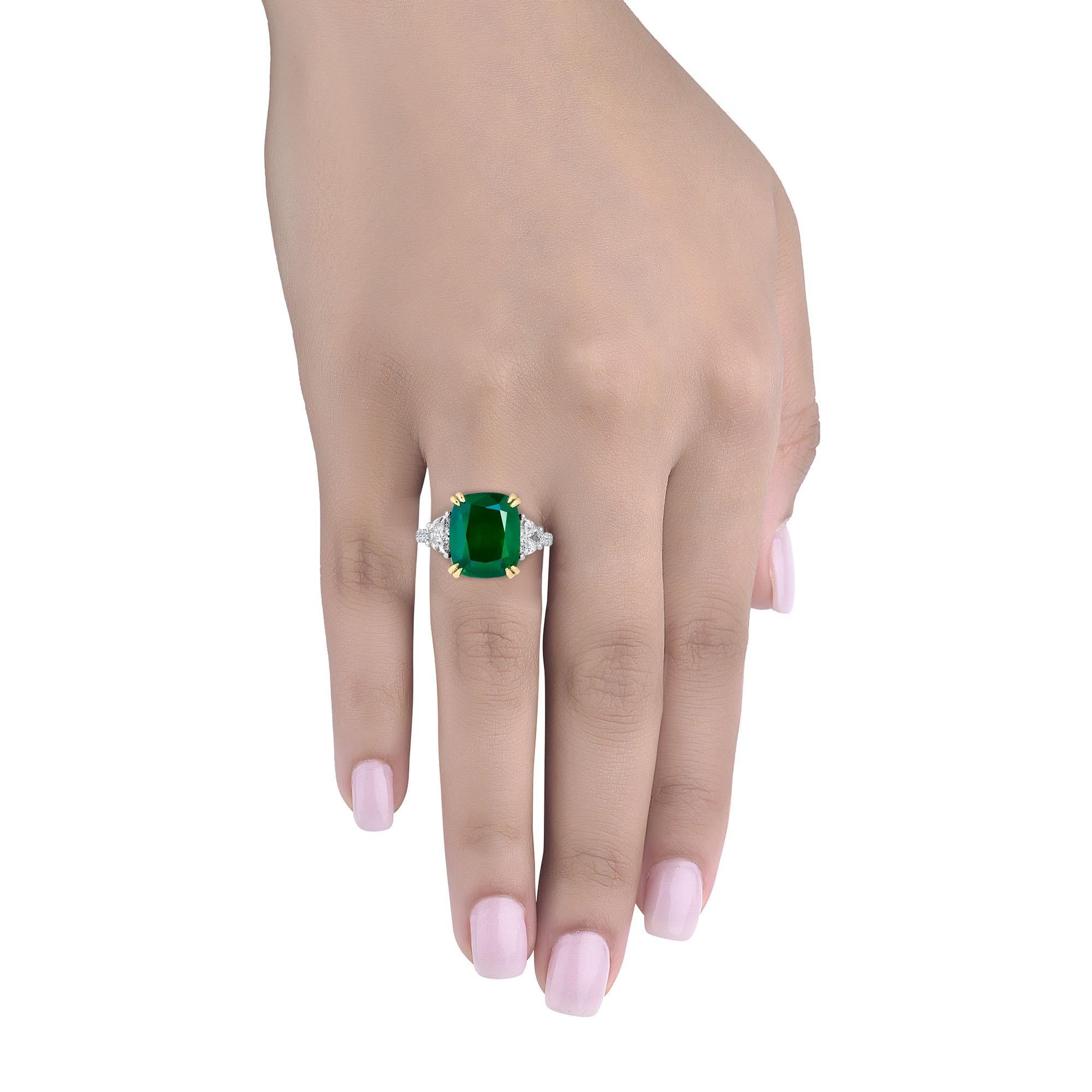 Cushion Cut Emilio Jewelry Certified 6.85 Carat Vivid Green Emerald Diamond Platinum Ring