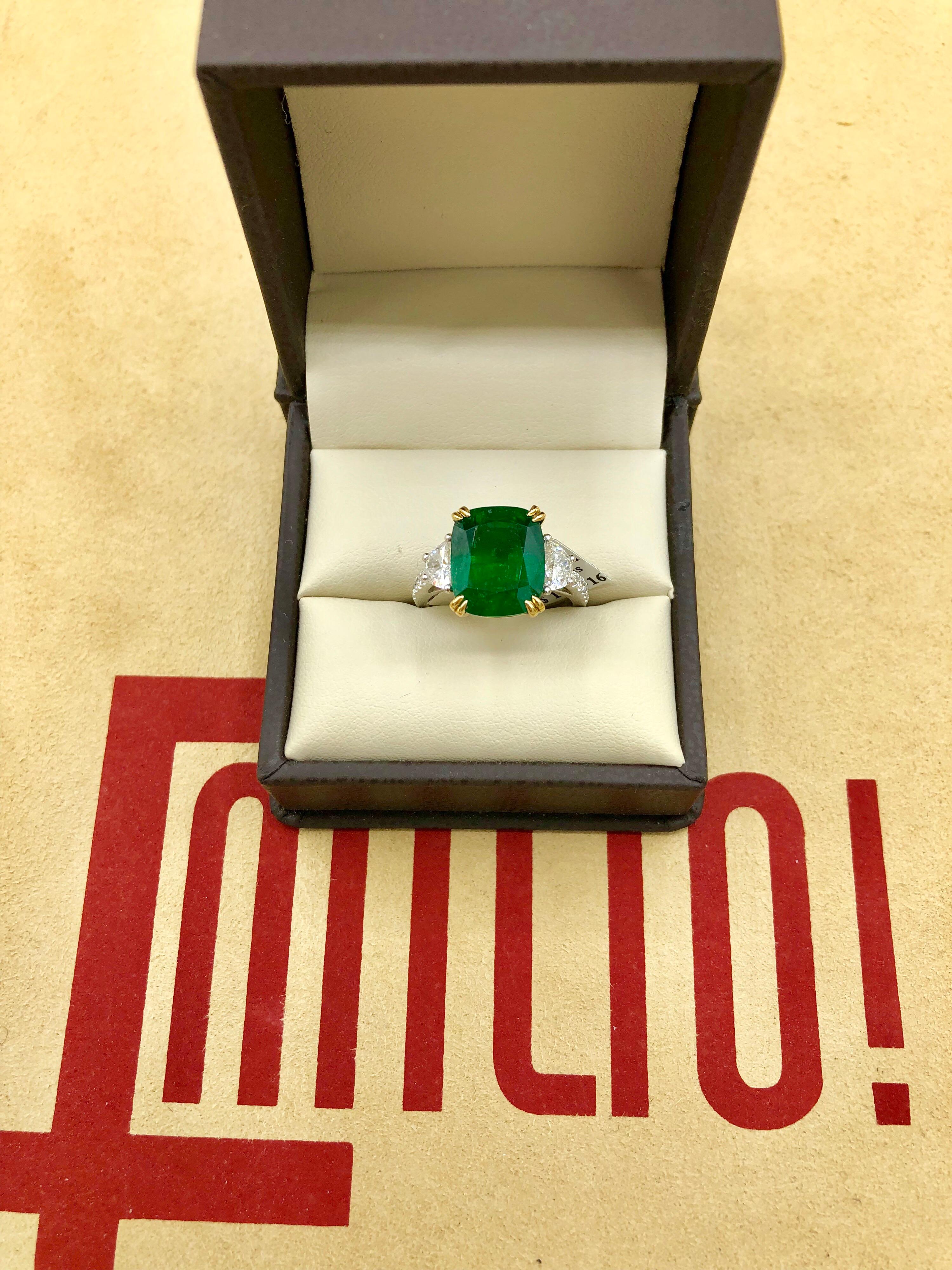 Emilio Jewelry Certified 6.85 Carat Vivid Green Emerald Diamond Platinum Ring 3